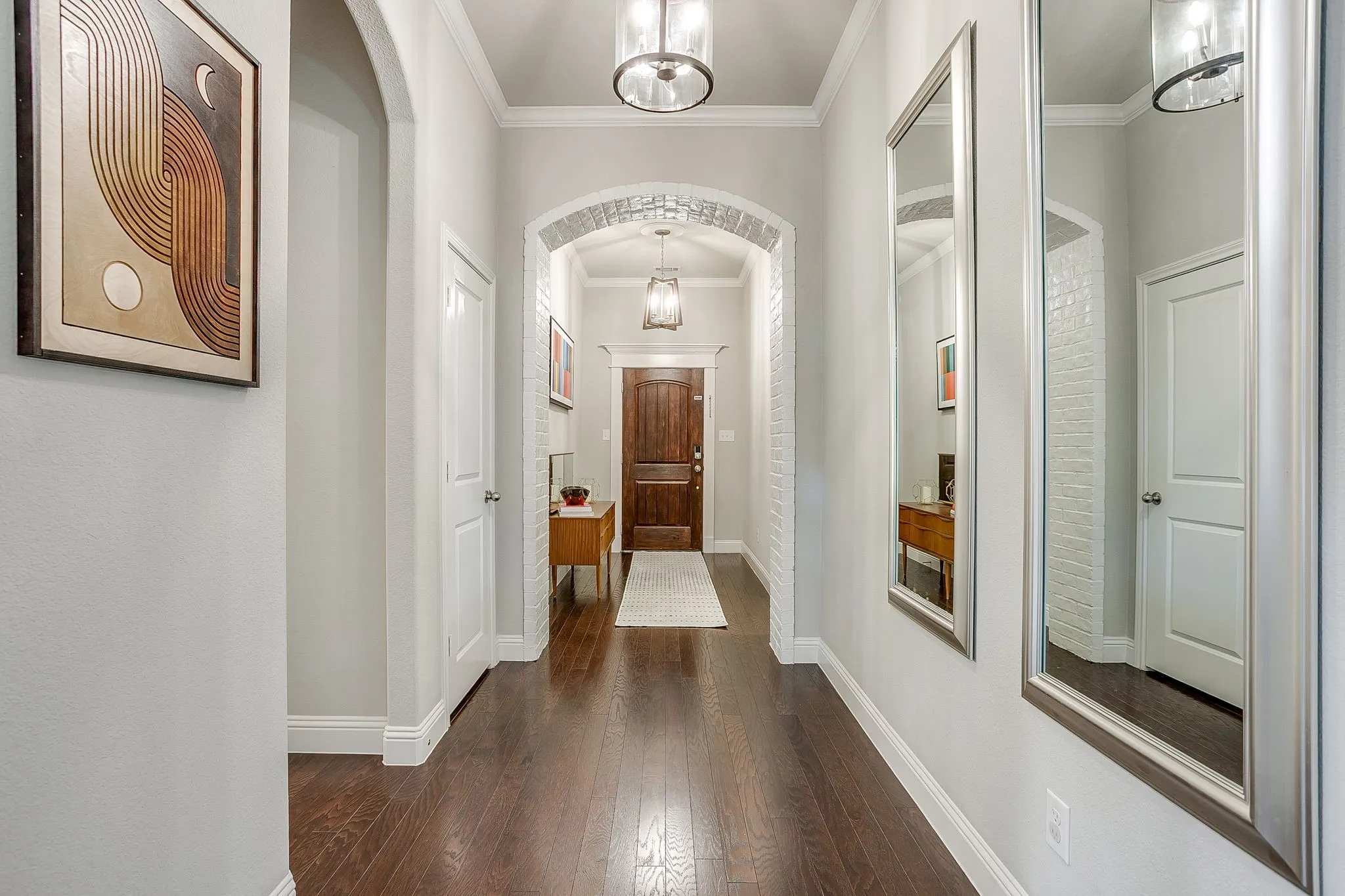 Single Family Residence For Sale in Tarrant County , 548 Inwood Street, Benbrook, Texas 76126, 3 Bedroom, 3 Bathroom, 2 Garage spaces, 2,175 Sqft, built in 2017, mls#21355280, Real Estate Agent in Benbrook, Homes For Sale in Tarrant county, Homes For Sale in Benbrook, Realtor in Benbrook Texas, Real Estate Brokerage Independent Realty Texas, Luminita Cordes Realtor
