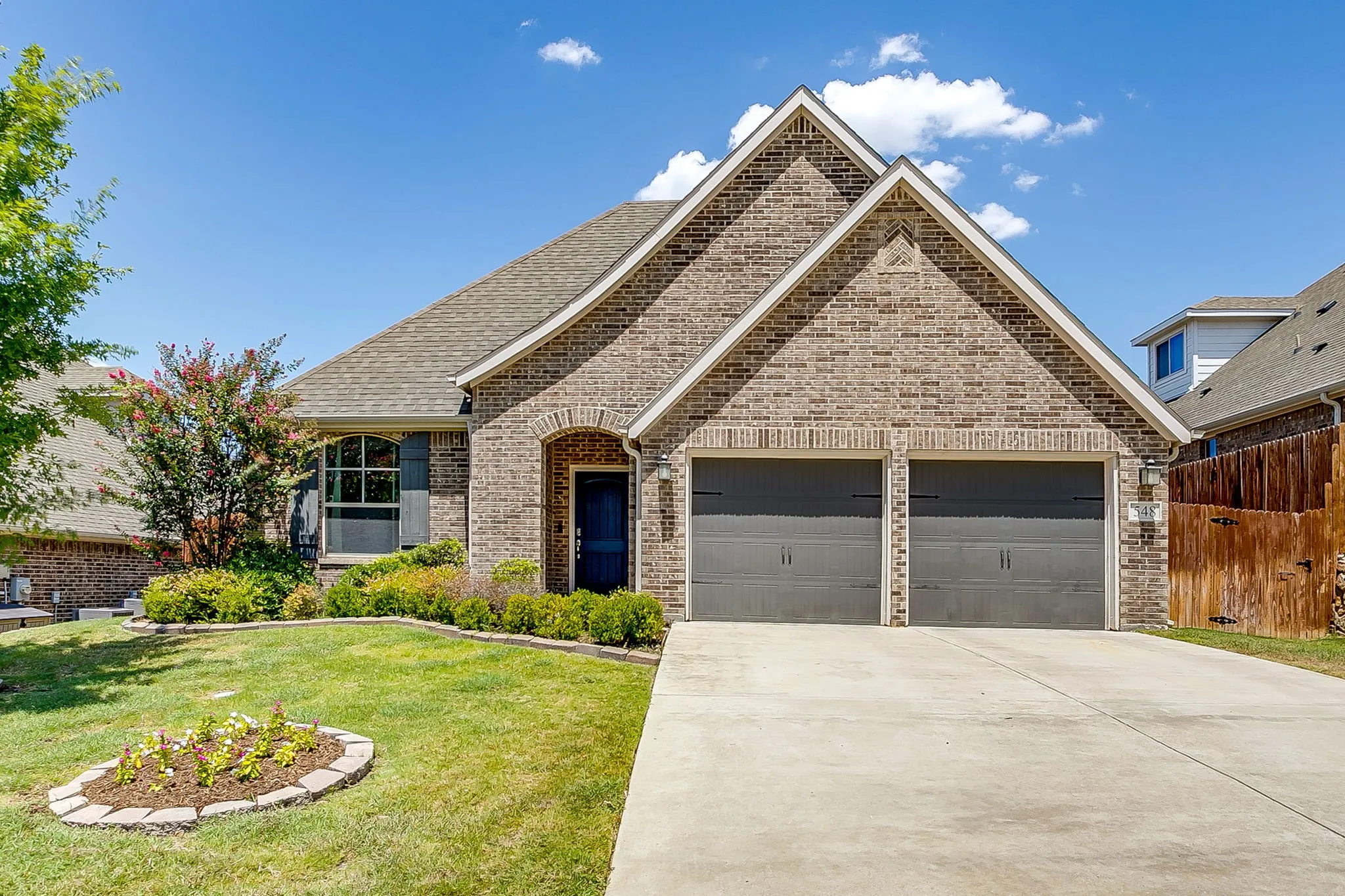 Single Family Residence For Sale in Tarrant County , 548 Inwood Street, Benbrook, Texas 76126, 3 Bedroom, 3 Bathroom, 2 Garage spaces, 2,175 Sqft, built in 2017, mls#21355280, Real Estate Agent in Benbrook, Homes For Sale in Tarrant county, Homes For Sale in Benbrook, Realtor in Benbrook Texas, Real Estate Brokerage Independent Realty Texas, Luminita Cordes Realtor