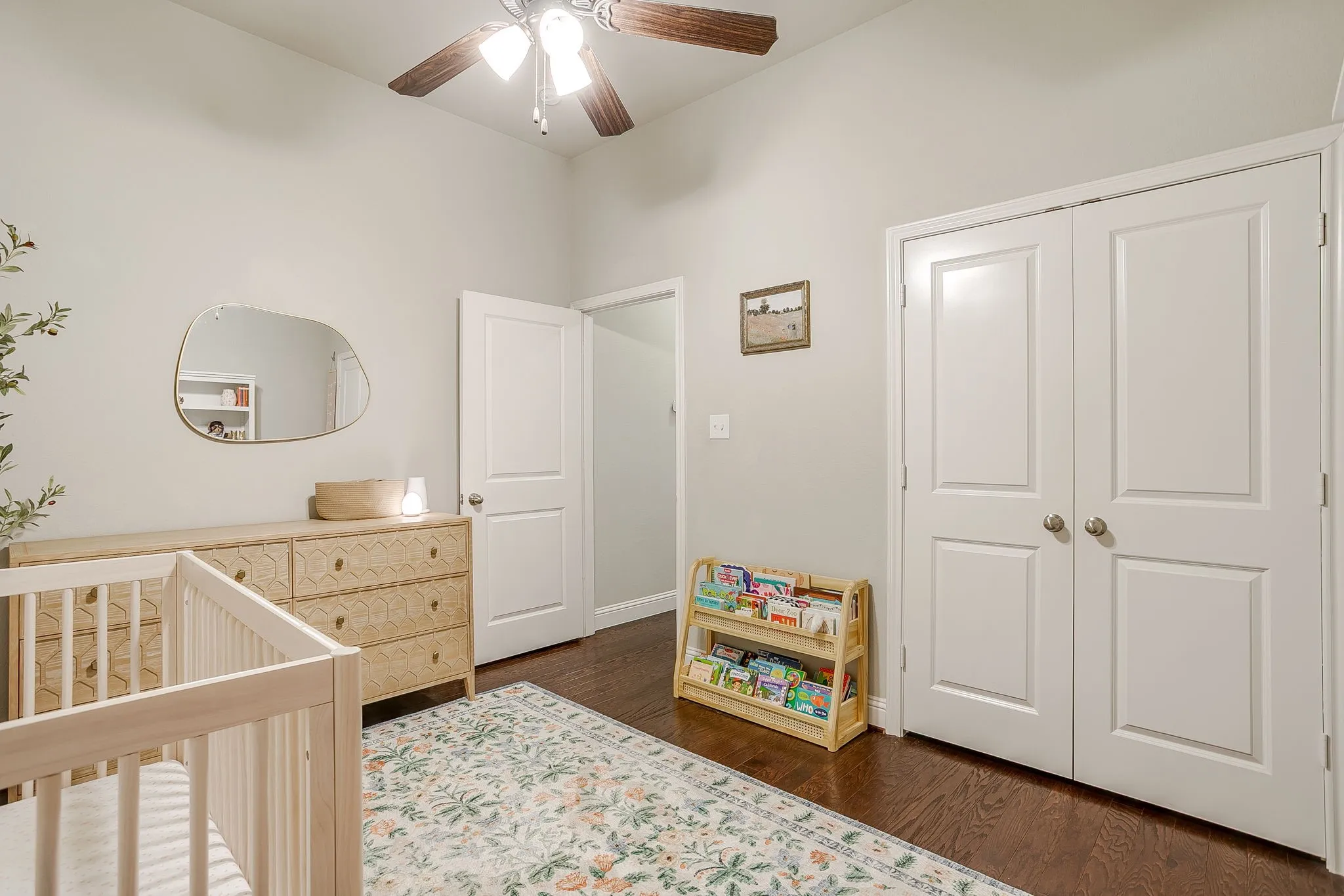 Single Family Residence For Sale in Tarrant County , 548 Inwood Street, Benbrook, Texas 76126, 3 Bedroom, 3 Bathroom, 2 Garage spaces, 2,175 Sqft, built in 2017, mls#21355280, Real Estate Agent in Benbrook, Homes For Sale in Tarrant county, Homes For Sale in Benbrook, Realtor in Benbrook Texas, Real Estate Brokerage Independent Realty Texas, Luminita Cordes Realtor