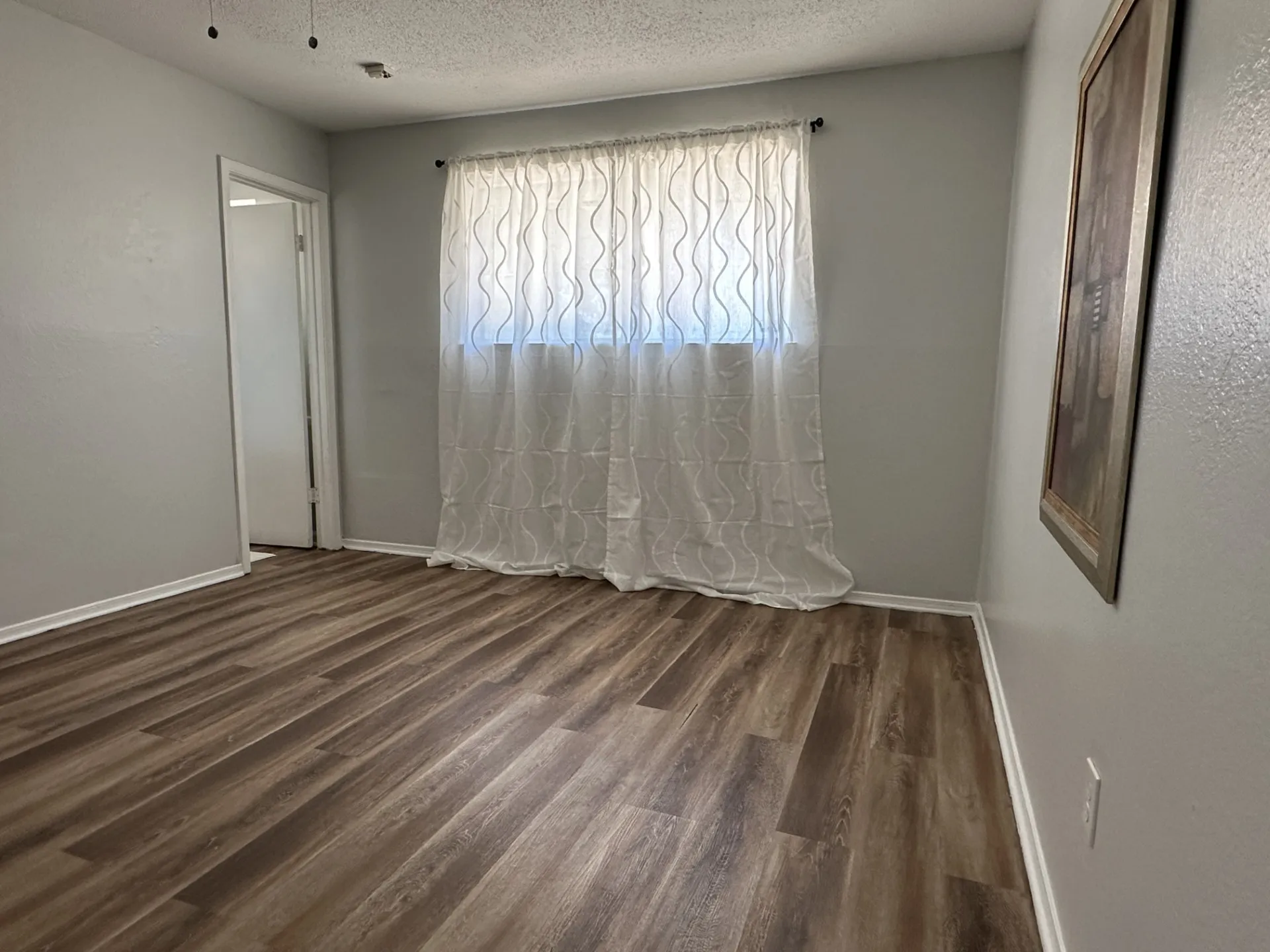 Single Family Residence For Rent in Tarrant County , 2442 February Lane, Grand Prairie, Texas 75050, 3 Bedroom, 2 Bathroom, 2 Garage spaces, 1,376 Sqft, built in 1979, mls#21357196, Real Estate Agent in Grand Prairie, Homes For Rent in Tarrant county, Homes For Rent in Grand Prairie, Realtor in Grand Prairie Texas, Real Estate Brokerage Independent Realty Texas, Luminita Cordes Realtor