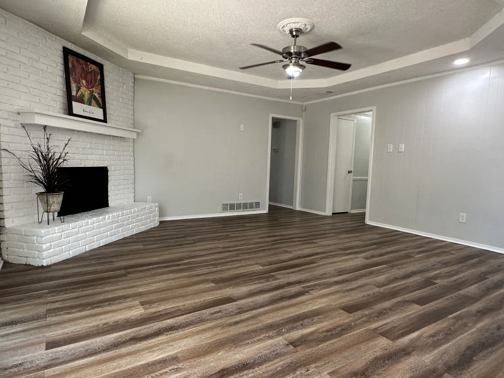Single Family Residence For Rent in Tarrant County , 2442 February Lane, Grand Prairie, Texas 75050, 3 Bedroom, 2 Bathroom, 2 Garage spaces, 1,376 Sqft, built in 1979, mls#21357196, Real Estate Agent in Grand Prairie, Homes For Rent in Tarrant county, Homes For Rent in Grand Prairie, Realtor in Grand Prairie Texas, Real Estate Brokerage Independent Realty Texas, Luminita Cordes Realtor