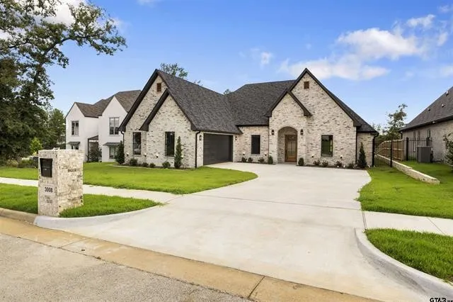 Single Family Residence For Sale in Smith County , 3008 Forest Trail, Tyler, Texas 75703, 4 Bedroom, 5 Bathroom, 2 Garage spaces, 3,028 Sqft, built in 2026, mls#21357208, Real Estate Agent in Tyler, Homes For Sale in Smith county, Homes For Sale in Tyler, Realtor in Tyler Texas, Real Estate Brokerage Independent Realty Texas, Luminita Cordes Realtor