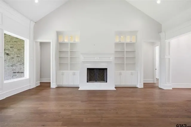 Single Family Residence For Sale in Smith County , 3008 Forest Trail, Tyler, Texas 75703, 4 Bedroom, 5 Bathroom, 2 Garage spaces, 3,028 Sqft, built in 2026, mls#21357208, Real Estate Agent in Tyler, Homes For Sale in Smith county, Homes For Sale in Tyler, Realtor in Tyler Texas, Real Estate Brokerage Independent Realty Texas, Luminita Cordes Realtor