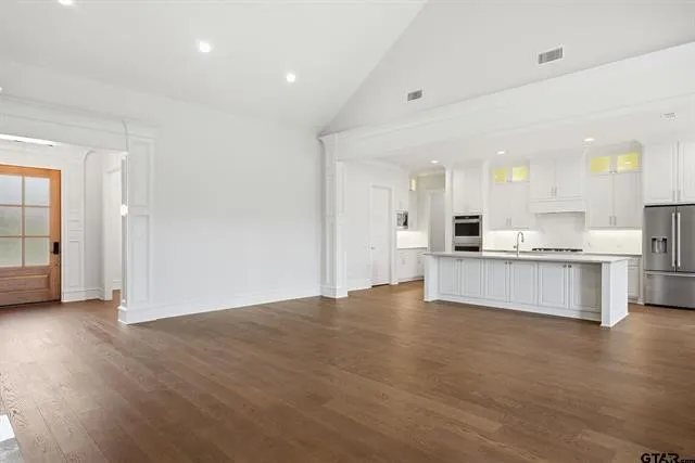 Single Family Residence For Sale in Smith County , 3008 Forest Trail, Tyler, Texas 75703, 4 Bedroom, 5 Bathroom, 2 Garage spaces, 3,028 Sqft, built in 2026, mls#21357208, Real Estate Agent in Tyler, Homes For Sale in Smith county, Homes For Sale in Tyler, Realtor in Tyler Texas, Real Estate Brokerage Independent Realty Texas, Luminita Cordes Realtor