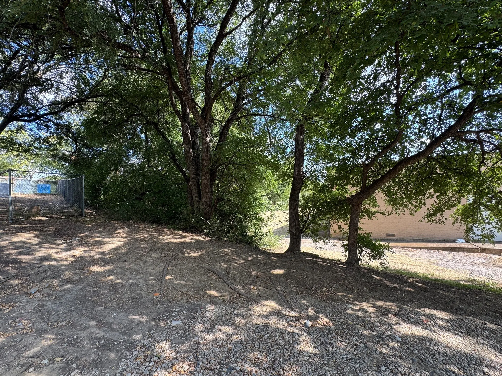 Retail For Sale in Dallas County , 322 N Belt Line Road, Grand Prairie, Texas 75050, 0, 0, Garage spaces, 0 Sqft, built in 1966, Price $1,350,000, mls#21354342, Real Estate Agent in Grand Prairie, Homes For Sale in Dallas county, Homes For Sale in Grand Prairie, Realtor in Grand Prairie Texas, Real Estate Brokerage Independent Realty Texas, Luminita Cordes Realtor