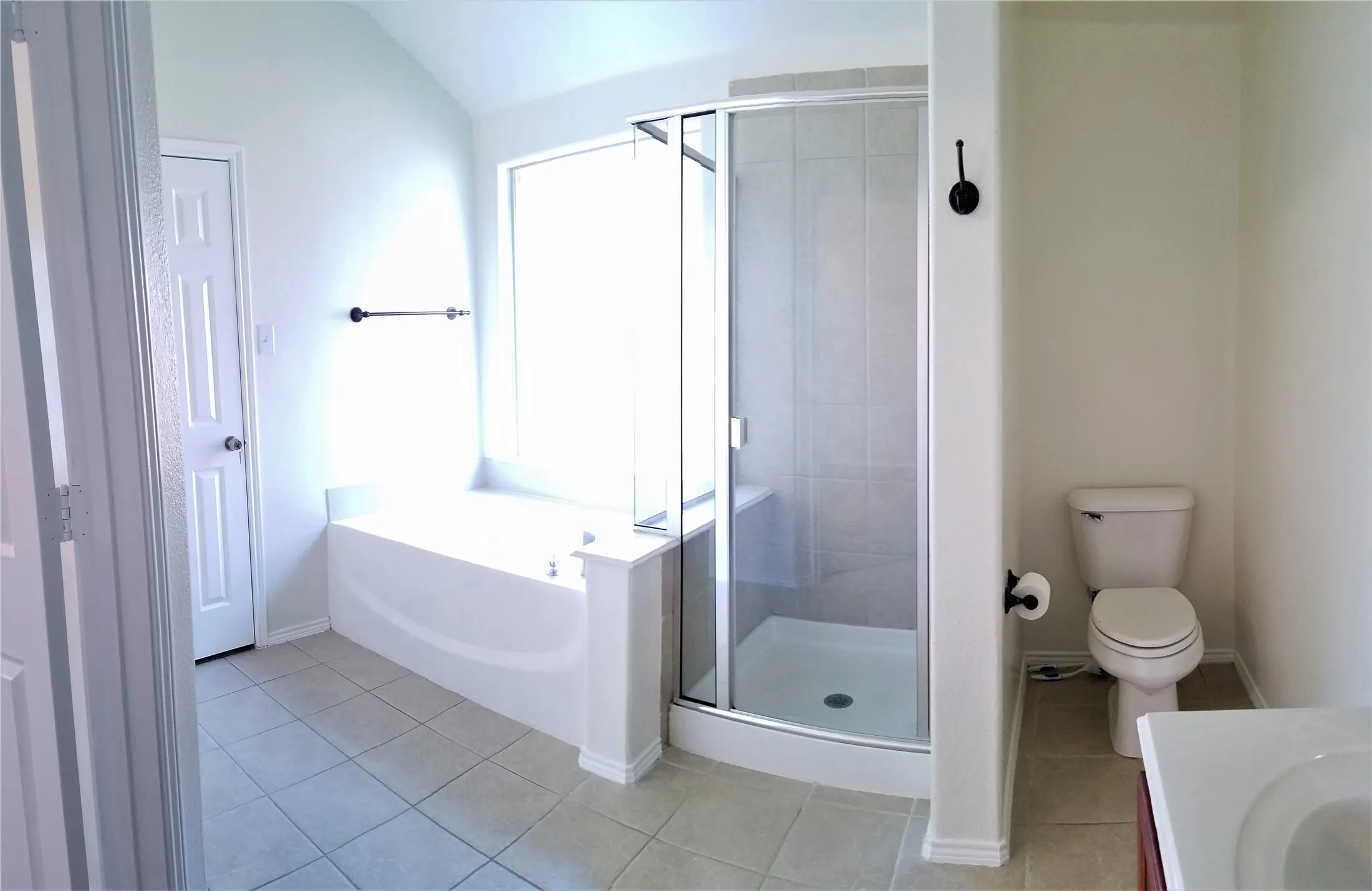 Single Family Residence For Rent in Tarrant County , 3708 Verde Drive, Fort Worth, Texas 76244, 4 Bedroom, 2 Bathroom, 2 Garage spaces, 1,822 Sqft, built in 2007, mls#21357214, Real Estate Agent in Fort Worth, Homes For Rent in Tarrant county, Homes For Rent in Fort Worth, Realtor in Fort Worth Texas, Real Estate Brokerage Independent Realty Texas, Luminita Cordes Realtor