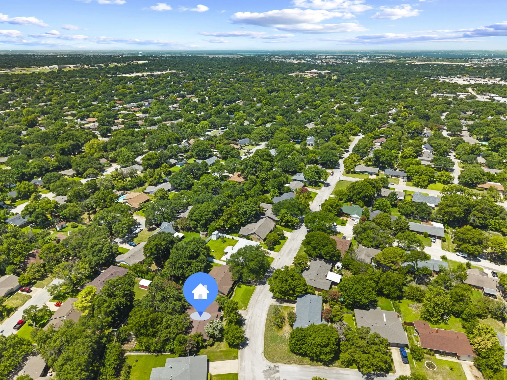 Single Family Residence For Sale in Tarrant County , 3517 Wooten Drive, Fort Worth, Texas 76133, 3 Bedroom, 2 Bathroom, 2 Garage spaces, 1,908 Sqft, built in 1957, mls#21357211, Real Estate Agent in Fort Worth, Homes For Sale in Tarrant county, Homes For Sale in Fort Worth, Realtor in Fort Worth Texas, Real Estate Brokerage Independent Realty Texas, Luminita Cordes Realtor