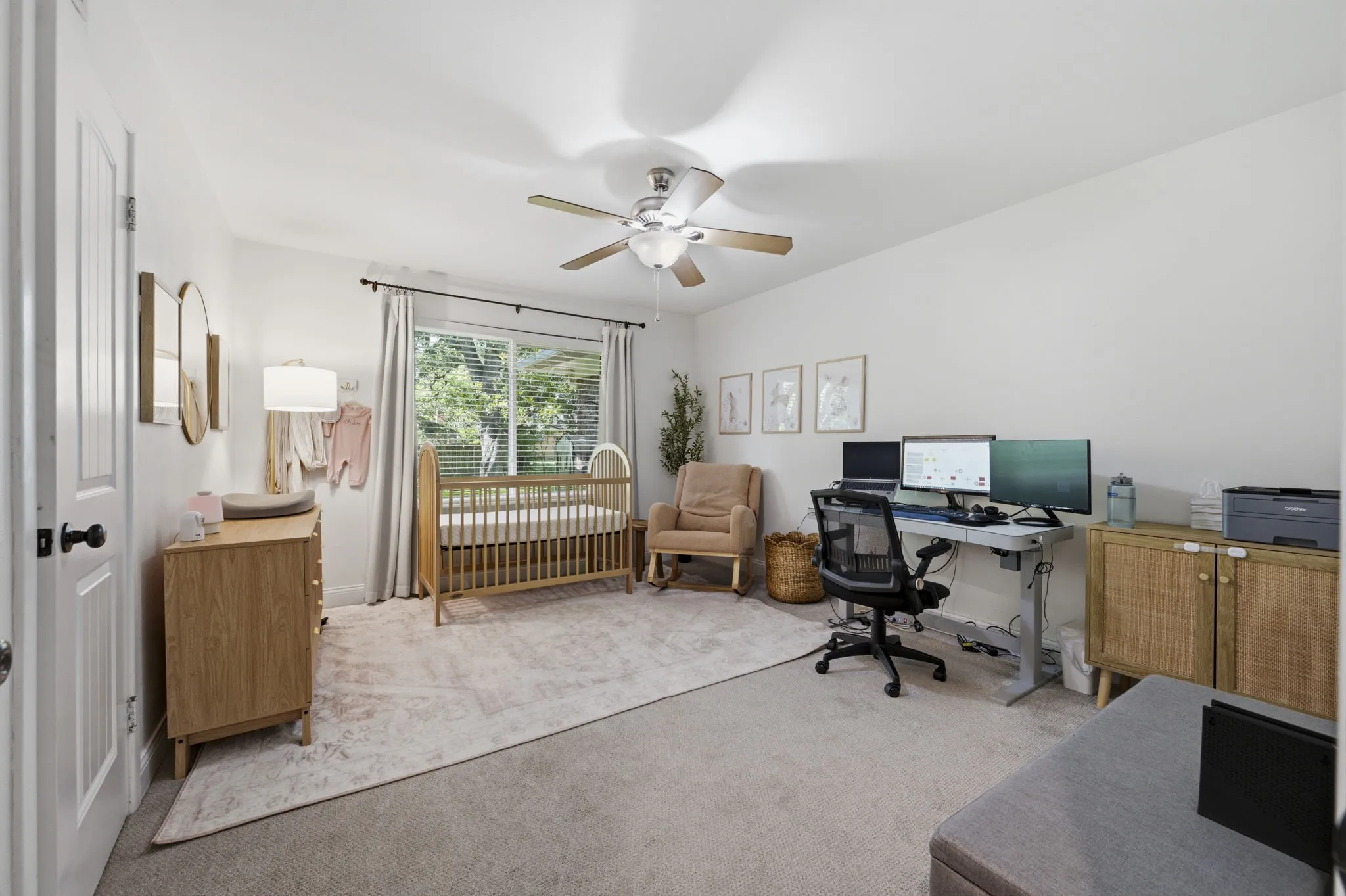 Single Family Residence For Sale in Tarrant County , 3517 Wooten Drive, Fort Worth, Texas 76133, 3 Bedroom, 2 Bathroom, 2 Garage spaces, 1,908 Sqft, built in 1957, mls#21357211, Real Estate Agent in Fort Worth, Homes For Sale in Tarrant county, Homes For Sale in Fort Worth, Realtor in Fort Worth Texas, Real Estate Brokerage Independent Realty Texas, Luminita Cordes Realtor