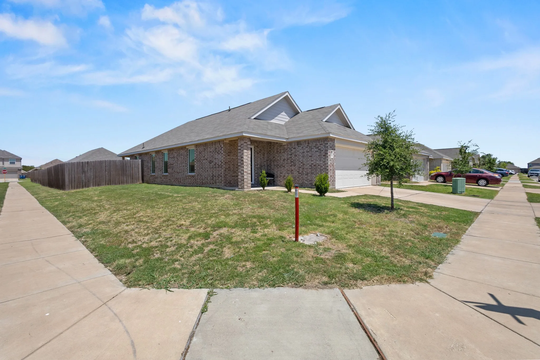 Single Family Residence For Sale in Ellis County , 1600 Luke Street, Ennis, Texas 75119, 3 Bedroom, 2 Bathroom, 2 Garage spaces, 1,439 Sqft, built in 2023, mls#21357218, Real Estate Agent in Ennis, Homes For Sale in Ellis county, Homes For Sale in Ennis, Realtor in Ennis Texas, Real Estate Brokerage Independent Realty Texas, Luminita Cordes Realtor