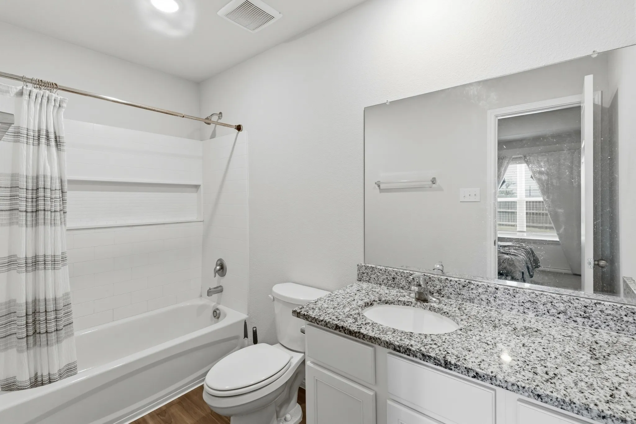 Single Family Residence For Sale in Ellis County , 1600 Luke Street, Ennis, Texas 75119, 3 Bedroom, 2 Bathroom, 2 Garage spaces, 1,439 Sqft, built in 2023, mls#21357218, Real Estate Agent in Ennis, Homes For Sale in Ellis county, Homes For Sale in Ennis, Realtor in Ennis Texas, Real Estate Brokerage Independent Realty Texas, Luminita Cordes Realtor