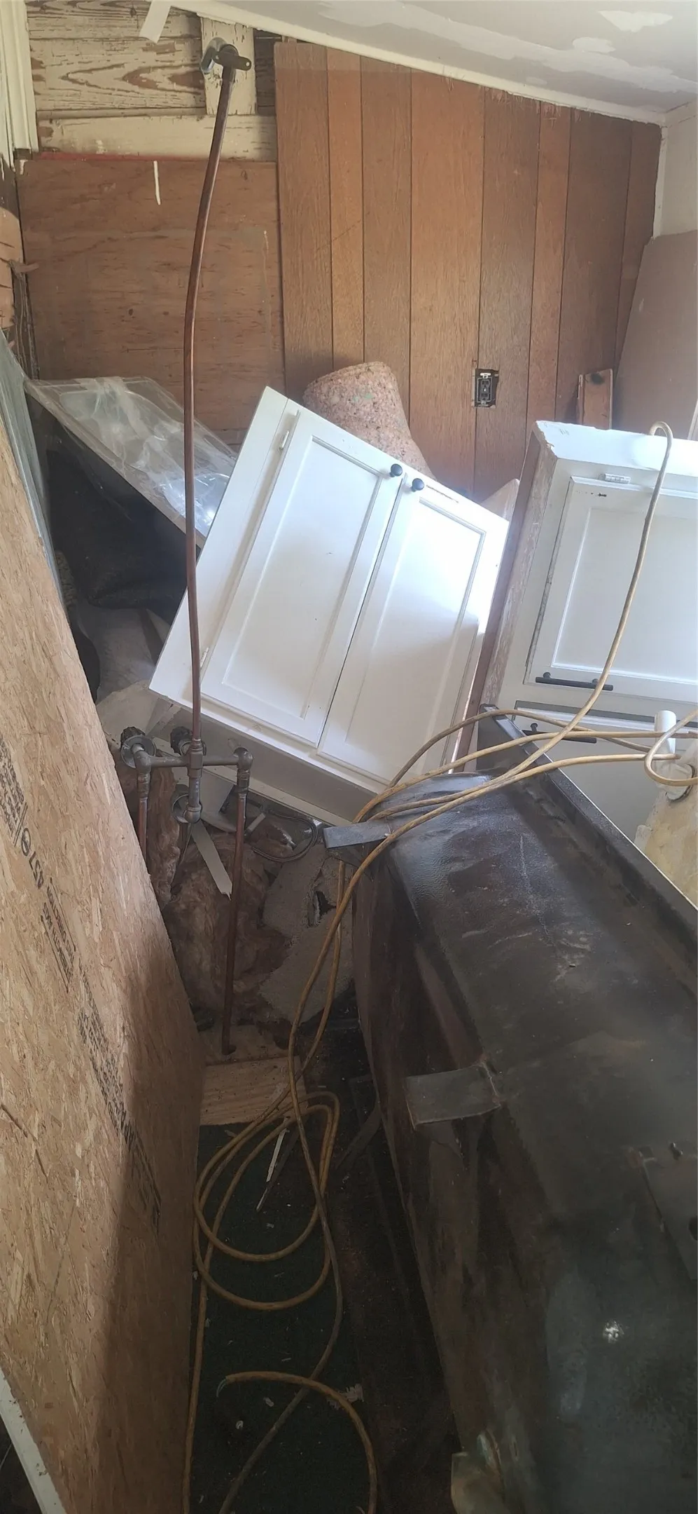 Single Family Residence For Sale in Limestone County , 2871 N Highway 14, Groesbeck, Texas 76642, 3 Bedroom, 1 Bathroom, Garage spaces, 1,218 Sqft, built in 1962, Price $179,000, mls#21356983, Real Estate Agent in Groesbeck, Homes For Sale in Limestone county, Homes For Sale in Groesbeck, Realtor in Groesbeck Texas, Real Estate Brokerage Independent Realty Texas, Luminita Cordes Realtor