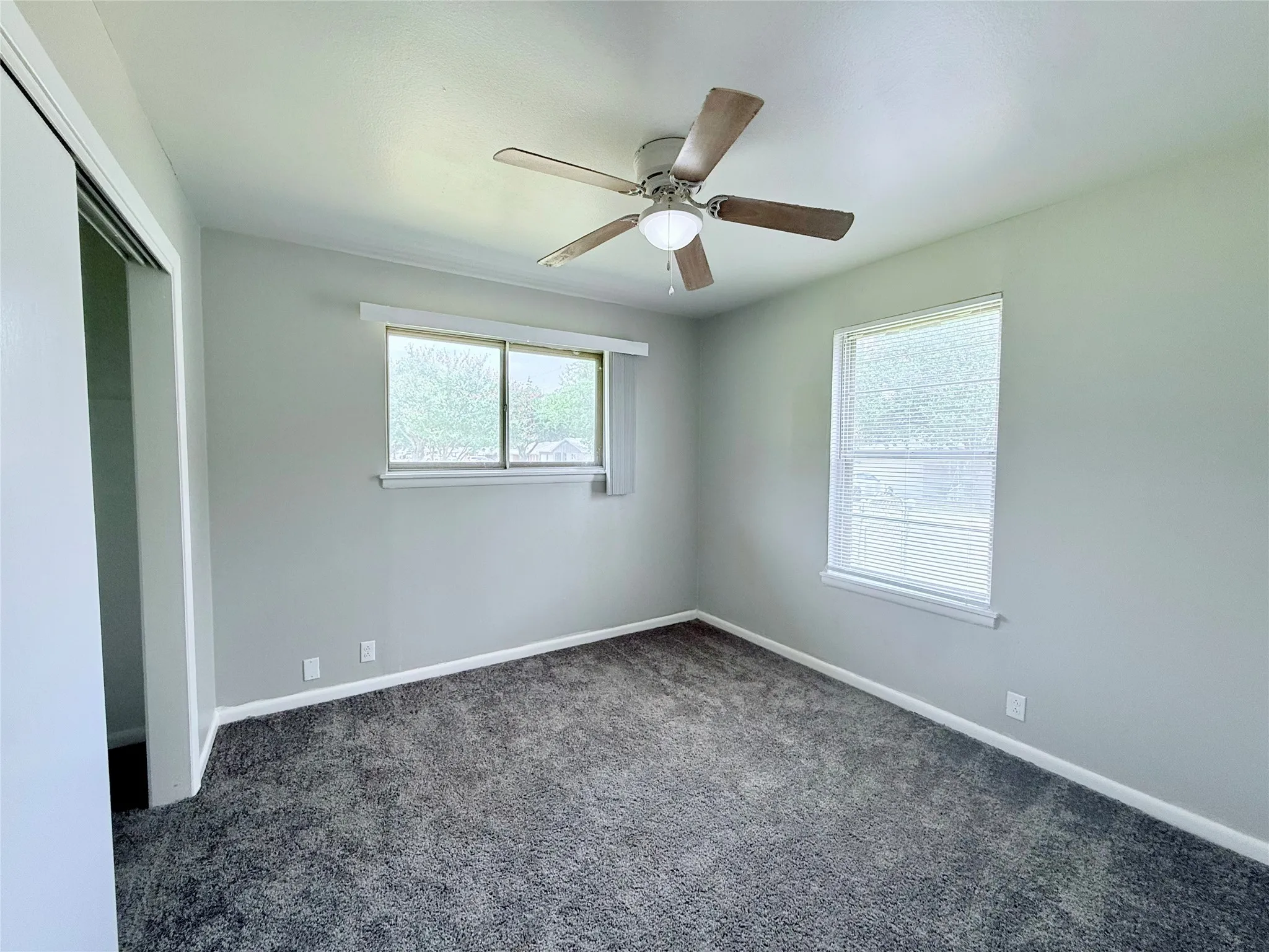 Single Family Residence For Rent in Grayson County , 401 W Lamberth Road, Sherman, Texas 75092, 3 Bedroom, 2 Bathroom, 1 Garage spaces, 1,640 Sqft, built in 1955, mls#21357241, Real Estate Agent in Sherman, Homes For Rent in Grayson county, Homes For Rent in Sherman, Realtor in Sherman Texas, Real Estate Brokerage Independent Realty Texas, Luminita Cordes Realtor