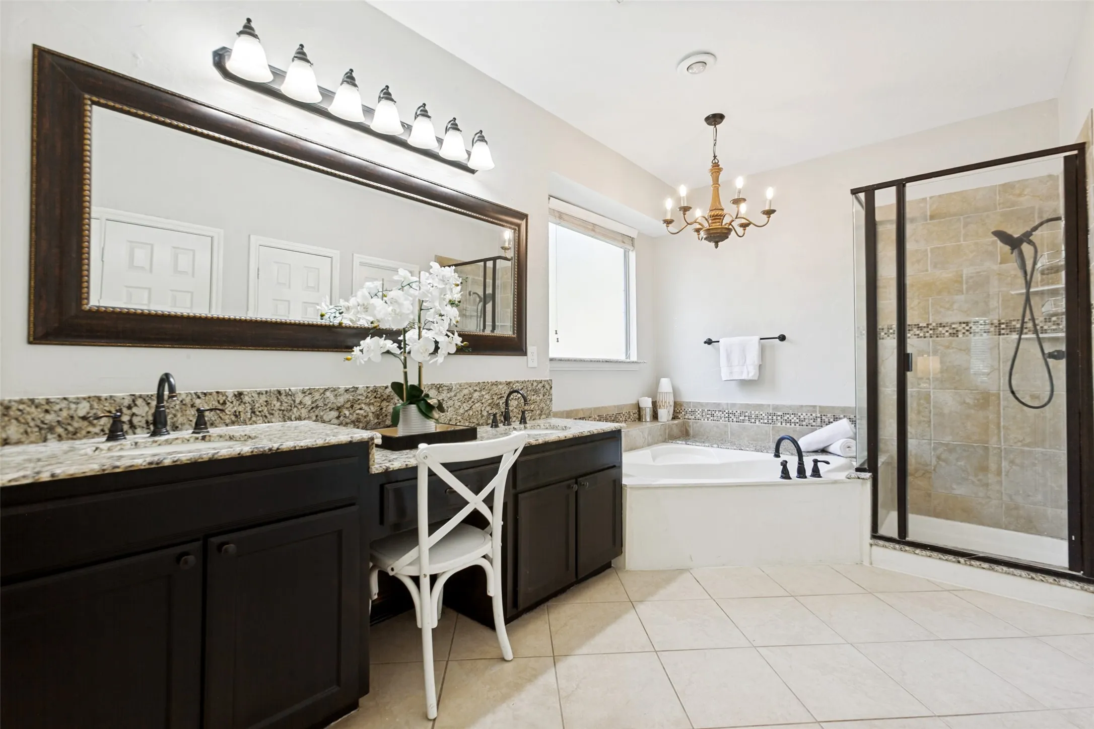 Single Family Residence For Sale in Collin County , 1013 Alameda Court, Allen, Texas 75013, 4 Bedroom, 3 Bathroom, 2 Garage spaces, 2,626 Sqft, built in 1993, mls#21357246, Real Estate Agent in Allen, Homes For Sale in Collin county, Homes For Sale in Allen, Realtor in Allen Texas, Real Estate Brokerage Independent Realty Texas, Luminita Cordes Realtor