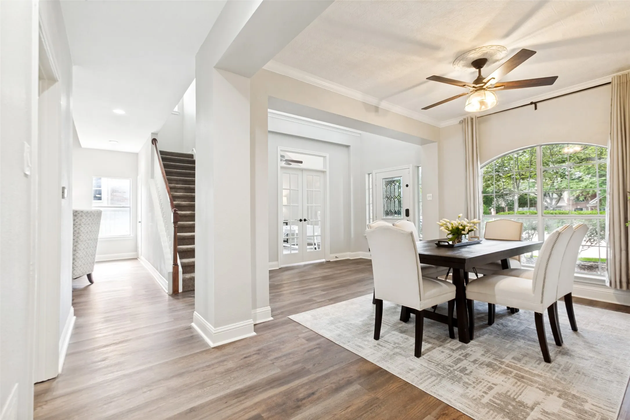 Single Family Residence For Sale in Collin County , 1013 Alameda Court, Allen, Texas 75013, 4 Bedroom, 3 Bathroom, 2 Garage spaces, 2,626 Sqft, built in 1993, mls#21357246, Real Estate Agent in Allen, Homes For Sale in Collin county, Homes For Sale in Allen, Realtor in Allen Texas, Real Estate Brokerage Independent Realty Texas, Luminita Cordes Realtor