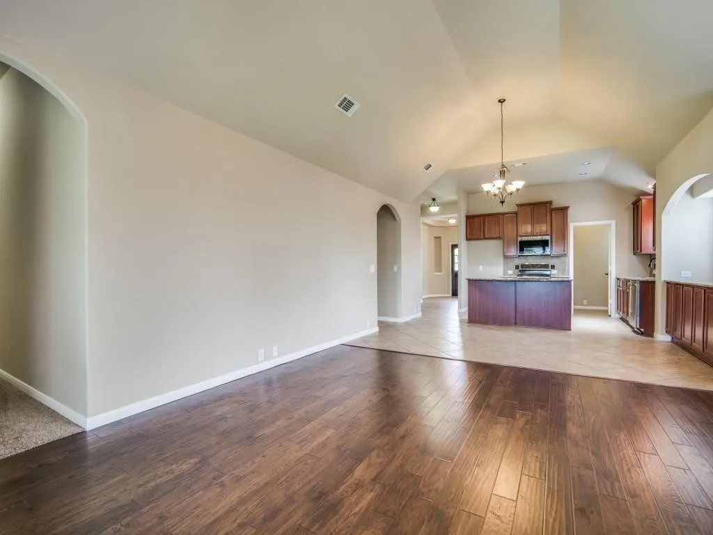 Single Family Residence For Rent in Collin County , 1410 Cedar Ridge Drive, Prosper, Texas 75078, 4 Bedroom, 3 Bathroom, 2 Garage spaces, 2,300 Sqft, built in 2010, mls#21357251, Real Estate Agent in Prosper, Homes For Rent in Collin county, Homes For Rent in Prosper, Realtor in Prosper Texas, Real Estate Brokerage Independent Realty Texas, Luminita Cordes Realtor