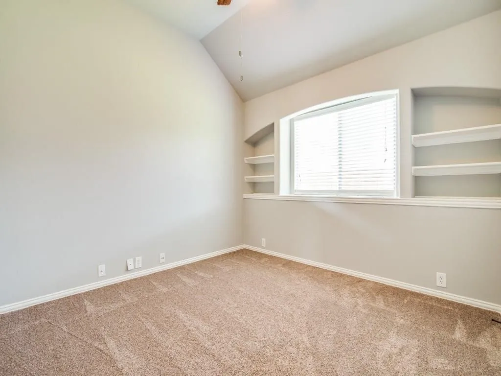 Single Family Residence For Rent in Collin County , 1410 Cedar Ridge Drive, Prosper, Texas 75078, 4 Bedroom, 3 Bathroom, 2 Garage spaces, 2,300 Sqft, built in 2010, mls#21357251, Real Estate Agent in Prosper, Homes For Rent in Collin county, Homes For Rent in Prosper, Realtor in Prosper Texas, Real Estate Brokerage Independent Realty Texas, Luminita Cordes Realtor