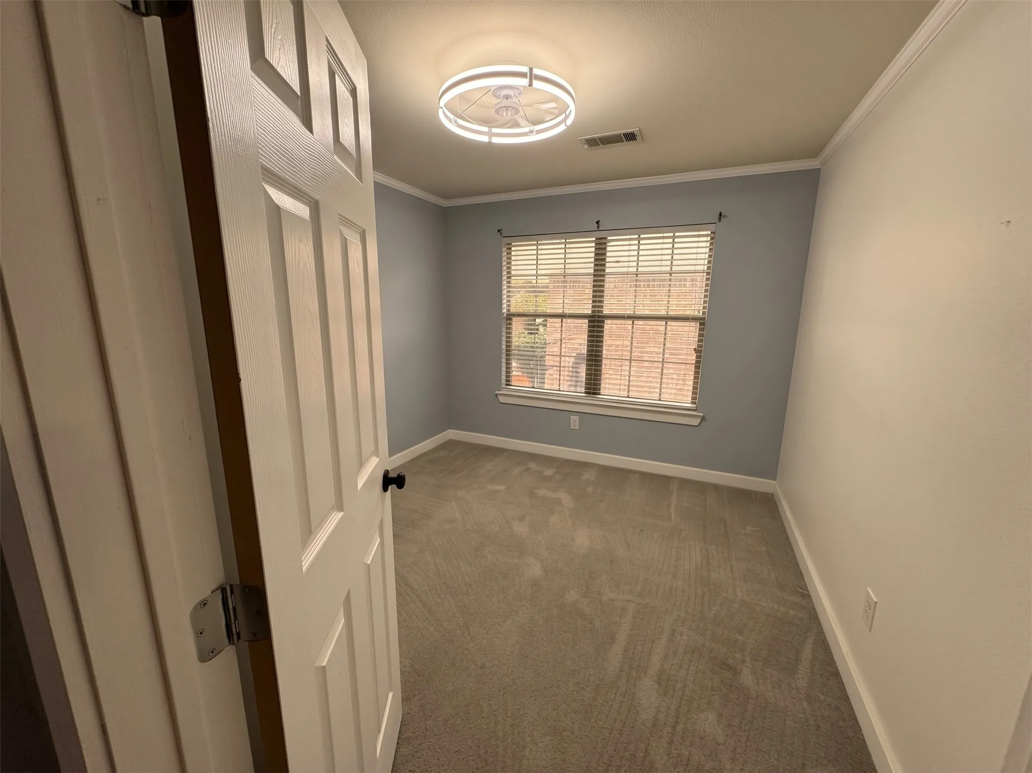 Single Family Residence For Sale in Tarrant County , 612 Stirrup Bar Drive, Fort Worth, Texas 76179, 4 Bedroom, 2 Bathroom, 2 Garage spaces, 2,028 Sqft, built in 2006, mls#21356637, Real Estate Agent in Fort Worth, Homes For Sale in Tarrant county, Homes For Sale in Fort Worth, Realtor in Fort Worth Texas, Real Estate Brokerage Independent Realty Texas, Luminita Cordes Realtor