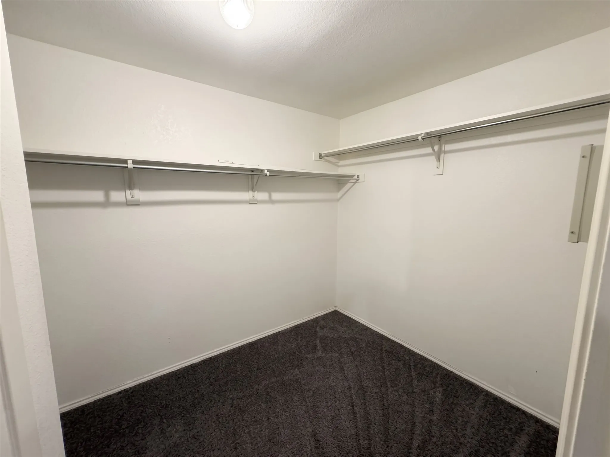 Single Family Residence For Sale in Tarrant County , 612 Stirrup Bar Drive, Fort Worth, Texas 76179, 4 Bedroom, 2 Bathroom, 2 Garage spaces, 2,028 Sqft, built in 2006, mls#21356637, Real Estate Agent in Fort Worth, Homes For Sale in Tarrant county, Homes For Sale in Fort Worth, Realtor in Fort Worth Texas, Real Estate Brokerage Independent Realty Texas, Luminita Cordes Realtor