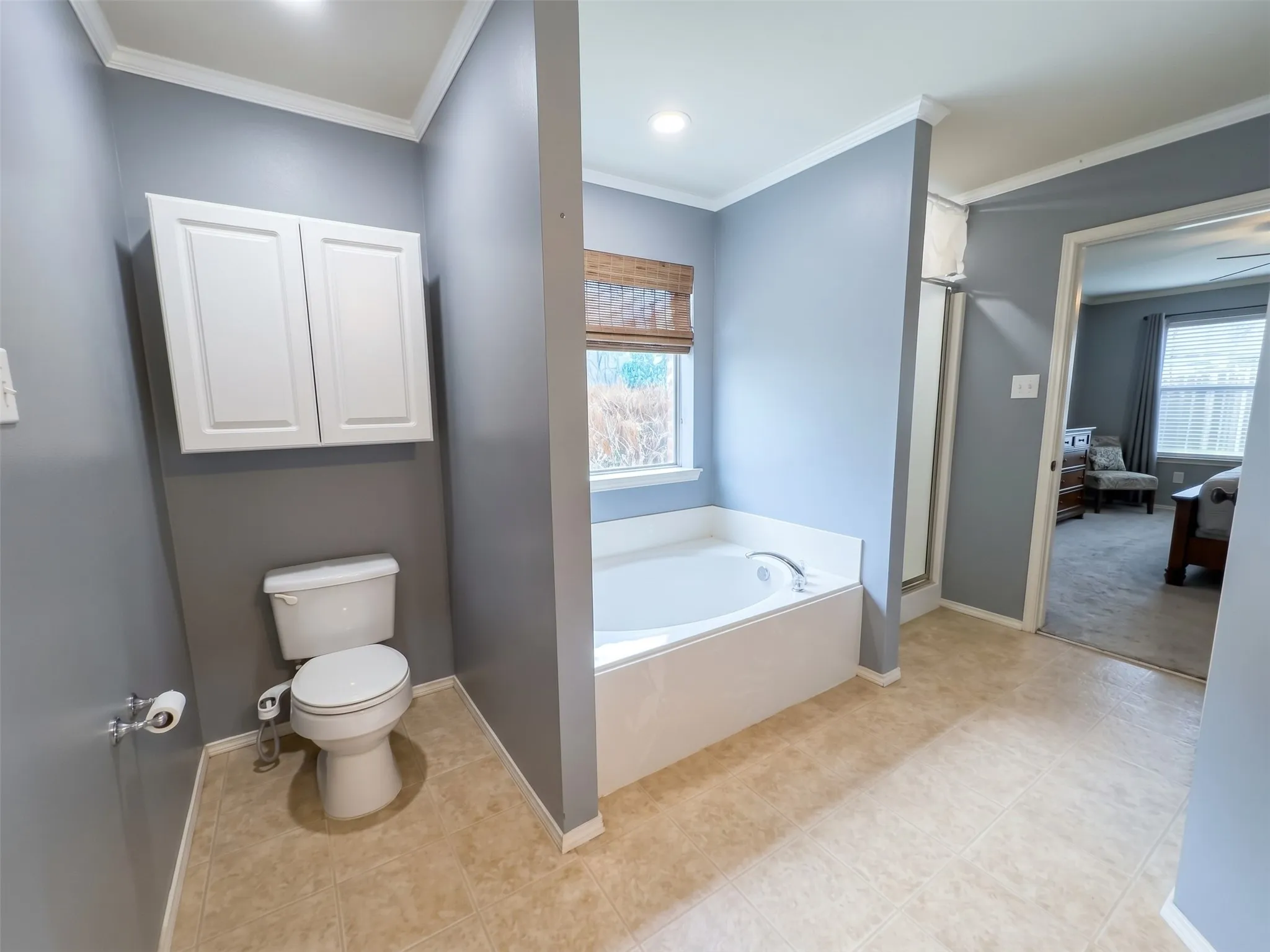 Single Family Residence For Sale in Tarrant County , 612 Stirrup Bar Drive, Fort Worth, Texas 76179, 4 Bedroom, 2 Bathroom, 2 Garage spaces, 2,028 Sqft, built in 2006, mls#21356637, Real Estate Agent in Fort Worth, Homes For Sale in Tarrant county, Homes For Sale in Fort Worth, Realtor in Fort Worth Texas, Real Estate Brokerage Independent Realty Texas, Luminita Cordes Realtor