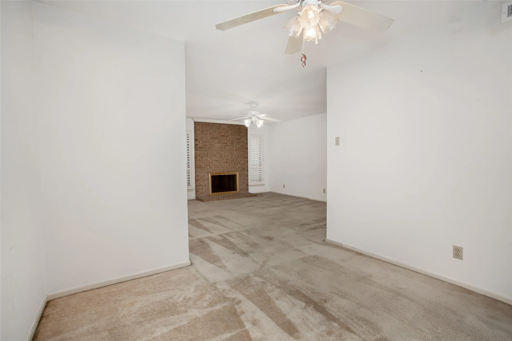 Condominium For Sale in Dallas County , 10771 Villager Road C, Dallas, Texas 75230, 3 Bedroom, 2 Bathroom, Garage spaces, 1,291 Sqft, built in 1969, Price $350,000, mls#21357242, Real Estate Agent in Dallas, Homes For Sale in Dallas county, Homes For Sale in Dallas, Realtor in Dallas Texas, Real Estate Brokerage Independent Realty Texas, Luminita Cordes Realtor