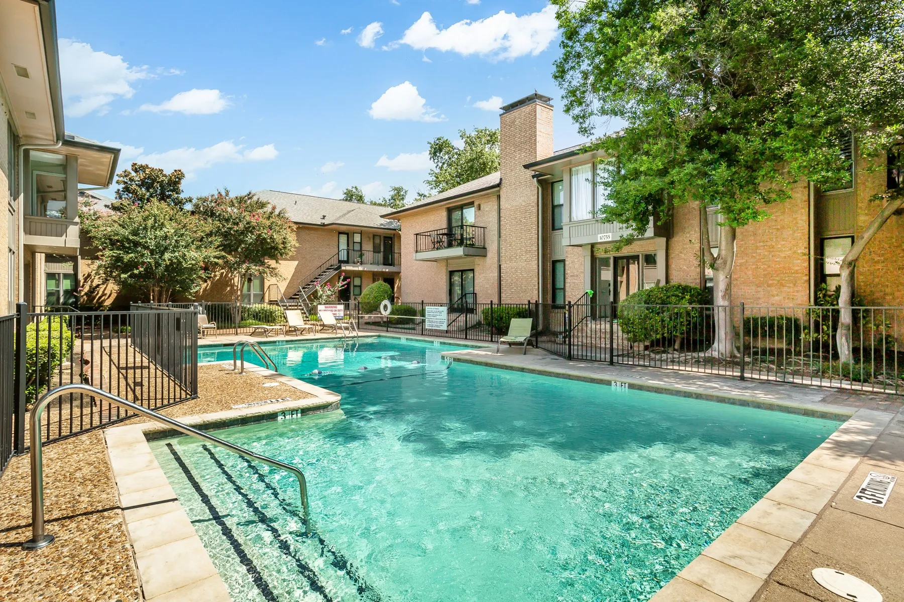 Condominium For Sale in Dallas County , 10771 Villager Road C, Dallas, Texas 75230, 3 Bedroom, 2 Bathroom, Garage spaces, 1,291 Sqft, built in 1969, Price $350,000, mls#21357242, Real Estate Agent in Dallas, Homes For Sale in Dallas county, Homes For Sale in Dallas, Realtor in Dallas Texas, Real Estate Brokerage Independent Realty Texas, Luminita Cordes Realtor