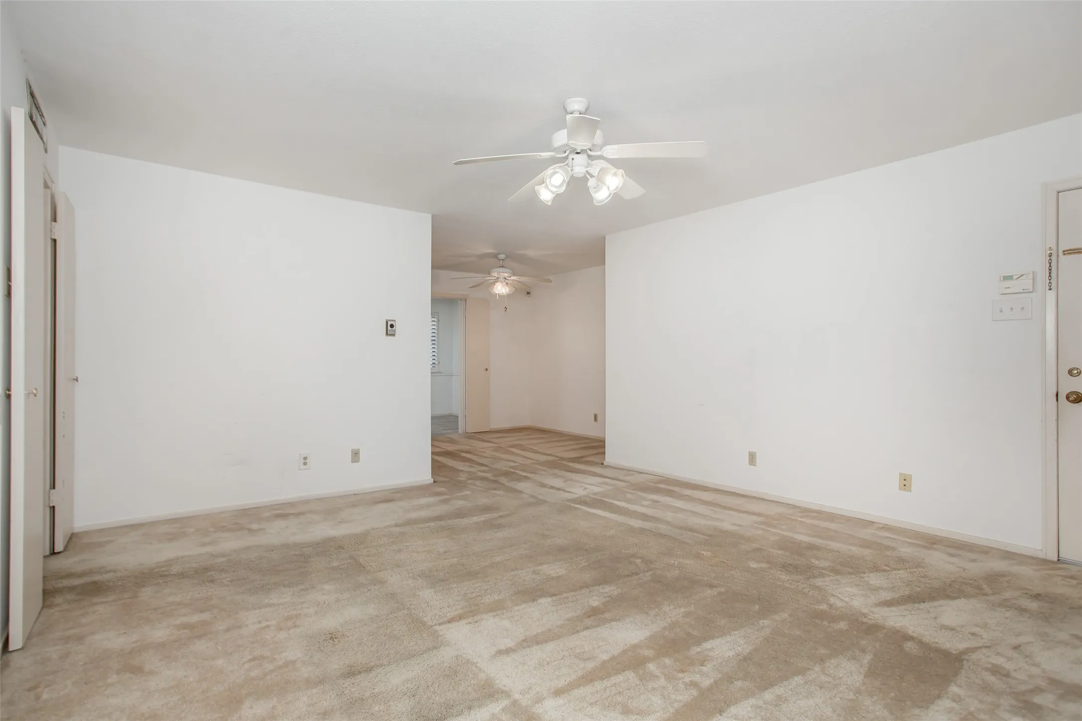 Condominium For Sale in Dallas County , 10771 Villager Road C, Dallas, Texas 75230, 3 Bedroom, 2 Bathroom, Garage spaces, 1,291 Sqft, built in 1969, Price $350,000, mls#21357242, Real Estate Agent in Dallas, Homes For Sale in Dallas county, Homes For Sale in Dallas, Realtor in Dallas Texas, Real Estate Brokerage Independent Realty Texas, Luminita Cordes Realtor