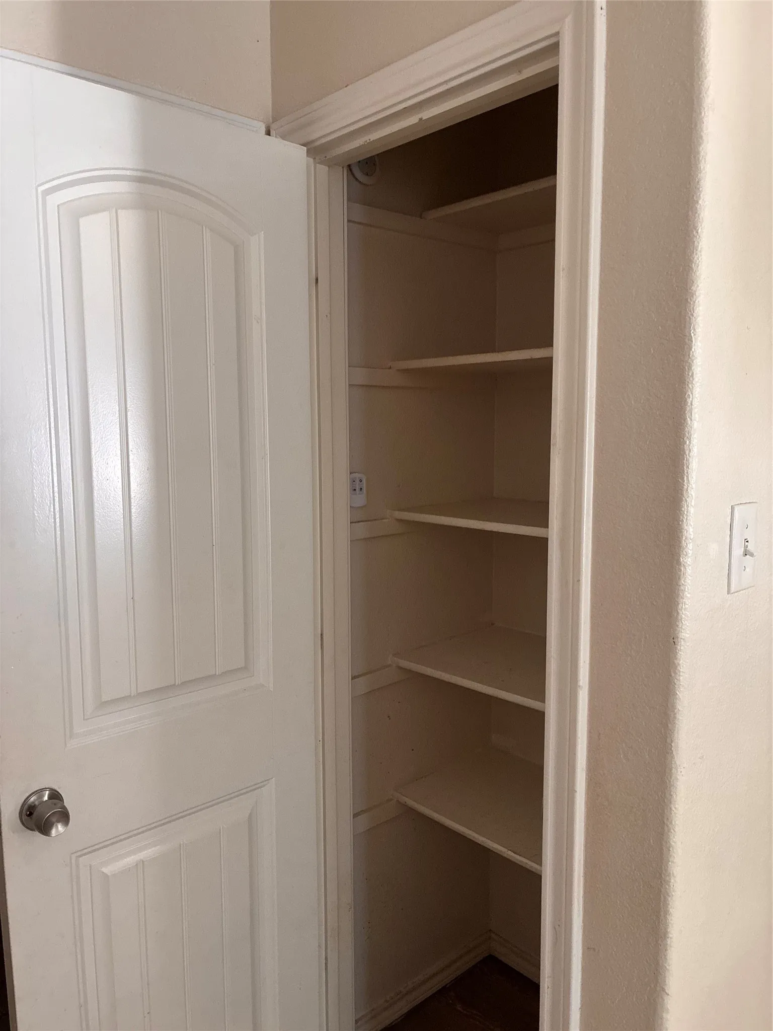 Single Family Residence For Rent in Tarrant County , 1029 Morrison Drive, Fort Worth, Texas 76120, 4 Bedroom, 2 Bathroom, 2 Garage spaces, 1,731 Sqft, built in 2007, mls#21329335, Real Estate Agent in Fort Worth, Homes For Rent in Tarrant county, Homes For Rent in Fort Worth, Realtor in Fort Worth Texas, Real Estate Brokerage Independent Realty Texas, Luminita Cordes Realtor