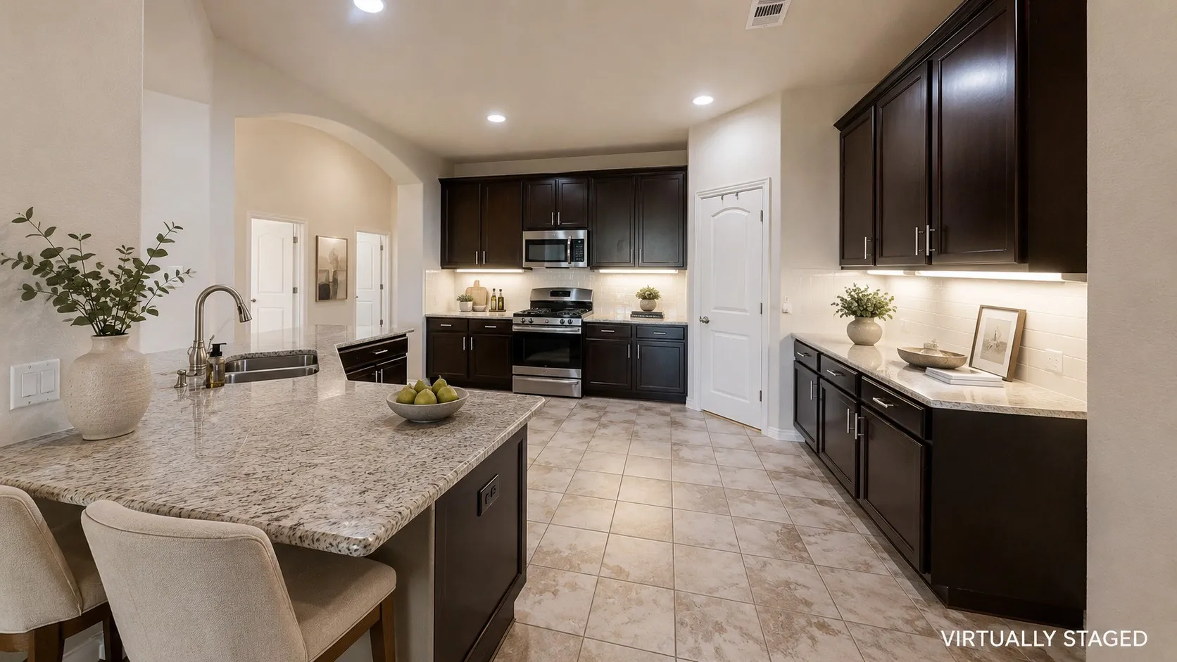 Single Family Residence For Sale in Denton County , 1517 Sea Island Road, Aubrey, Texas 76227, 4 Bedroom, 2 Bathroom, 2 Garage spaces, 2,261 Sqft, built in 2016, mls#21357226, Real Estate Agent in Aubrey, Homes For Sale in Denton county, Homes For Sale in Aubrey, Realtor in Aubrey Texas, Real Estate Brokerage Independent Realty Texas, Luminita Cordes Realtor