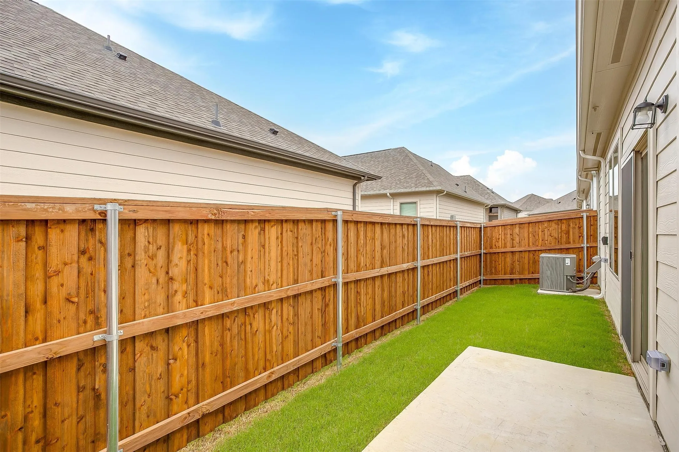 Single Family Residence For Rent in Tarrant County , 10512 Palmera Road, Fort Worth, Texas 76126, 2 Bedroom, 2 Bathroom, Garage spaces, 1,114 Sqft, built in 2025, Price $2,325, mls#21328831, Real Estate Agent in Fort Worth, Homes For Rent in Tarrant county, Homes For Rent in Fort Worth, Realtor in Fort Worth Texas, Real Estate Brokerage Independent Realty Texas, Luminita Cordes Realtor