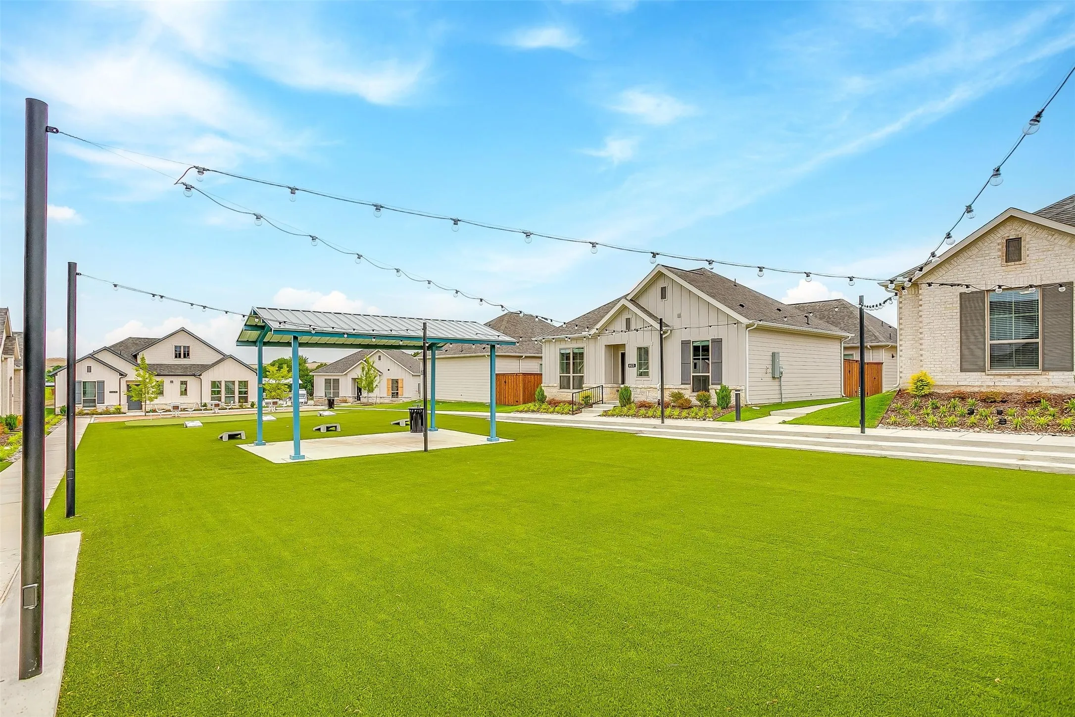 Single Family Residence For Rent in Tarrant County , 10512 Palmera Road, Fort Worth, Texas 76126, 2 Bedroom, 2 Bathroom, Garage spaces, 1,114 Sqft, built in 2025, Price $2,325, mls#21328831, Real Estate Agent in Fort Worth, Homes For Rent in Tarrant county, Homes For Rent in Fort Worth, Realtor in Fort Worth Texas, Real Estate Brokerage Independent Realty Texas, Luminita Cordes Realtor