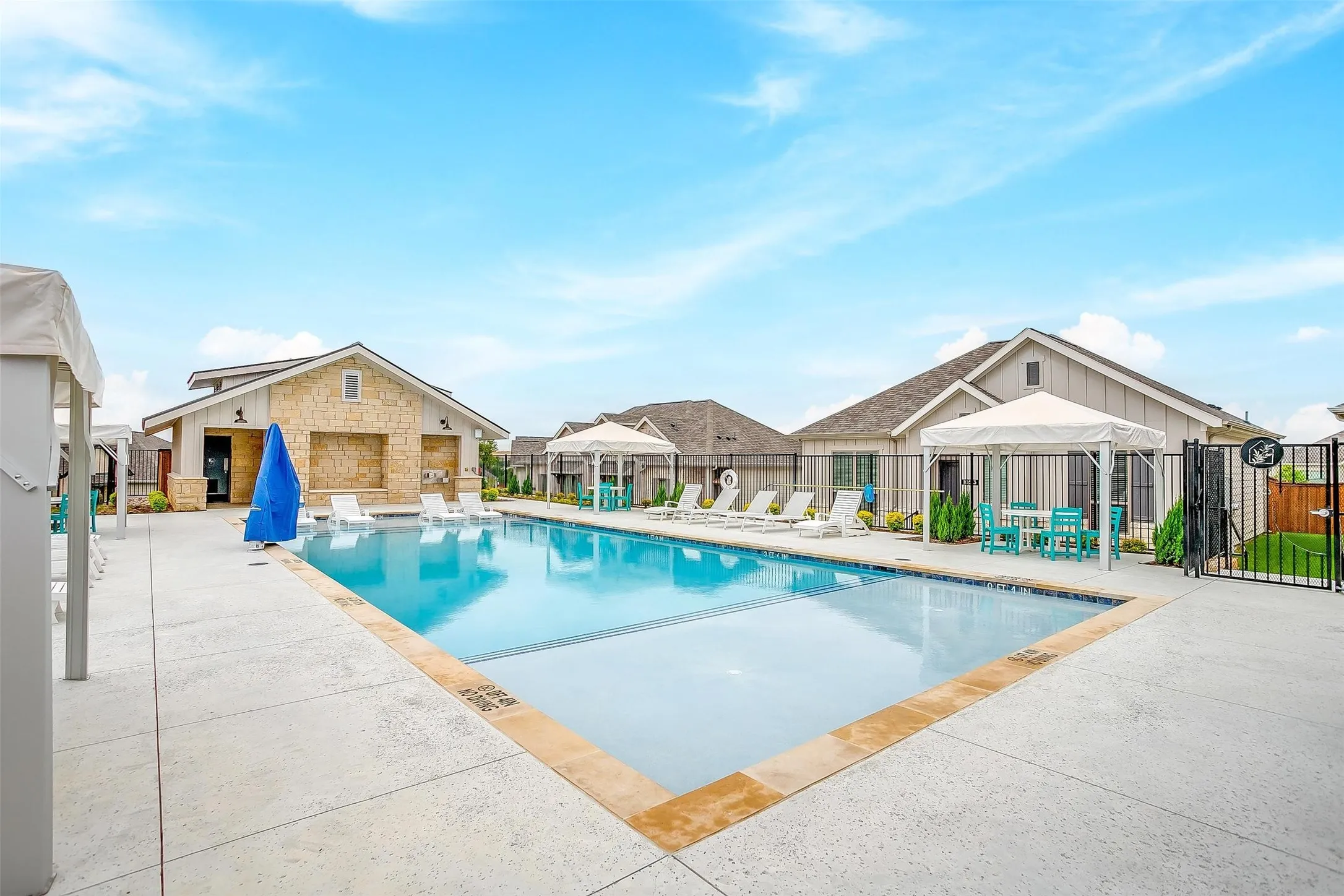 Single Family Residence For Rent in Tarrant County , 10512 Palmera Road, Fort Worth, Texas 76126, 2 Bedroom, 2 Bathroom, Garage spaces, 1,114 Sqft, built in 2025, Price $2,325, mls#21328831, Real Estate Agent in Fort Worth, Homes For Rent in Tarrant county, Homes For Rent in Fort Worth, Realtor in Fort Worth Texas, Real Estate Brokerage Independent Realty Texas, Luminita Cordes Realtor