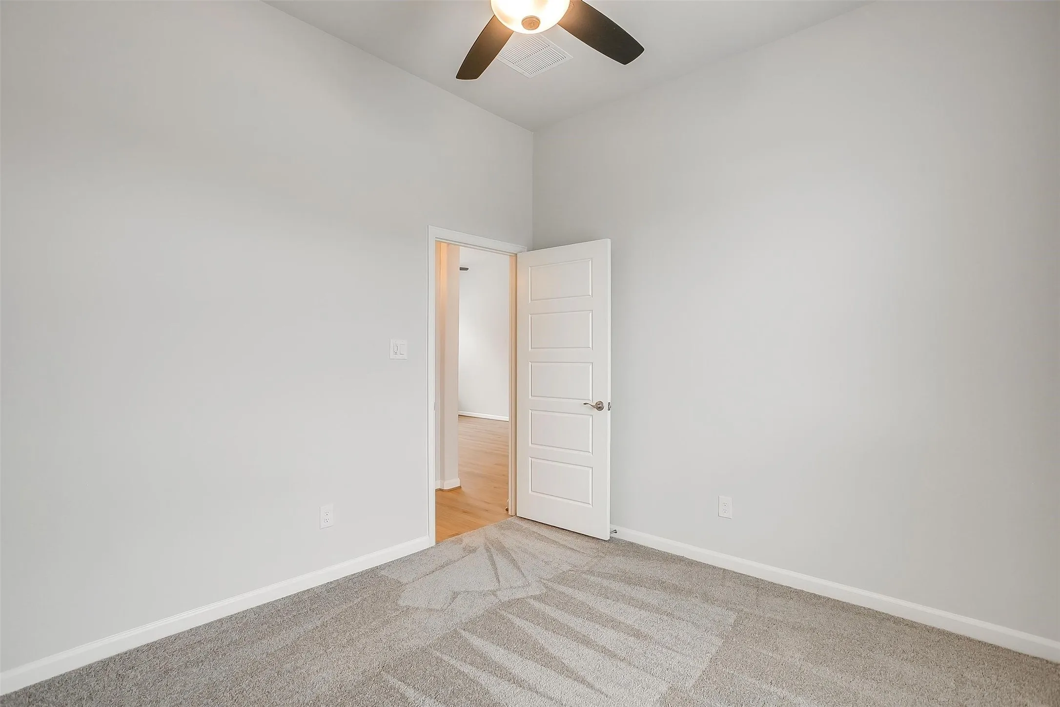 Single Family Residence For Rent in Tarrant County , 10512 Palmera Road, Fort Worth, Texas 76126, 2 Bedroom, 2 Bathroom, Garage spaces, 1,114 Sqft, built in 2025, Price $2,325, mls#21328831, Real Estate Agent in Fort Worth, Homes For Rent in Tarrant county, Homes For Rent in Fort Worth, Realtor in Fort Worth Texas, Real Estate Brokerage Independent Realty Texas, Luminita Cordes Realtor