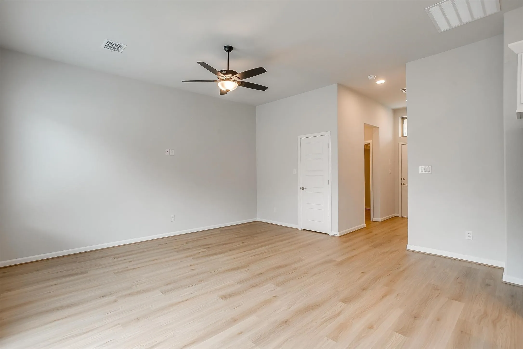 Single Family Residence For Rent in Tarrant County , 10512 Palmera Road, Fort Worth, Texas 76126, 2 Bedroom, 2 Bathroom, Garage spaces, 1,114 Sqft, built in 2025, Price $2,325, mls#21328831, Real Estate Agent in Fort Worth, Homes For Rent in Tarrant county, Homes For Rent in Fort Worth, Realtor in Fort Worth Texas, Real Estate Brokerage Independent Realty Texas, Luminita Cordes Realtor