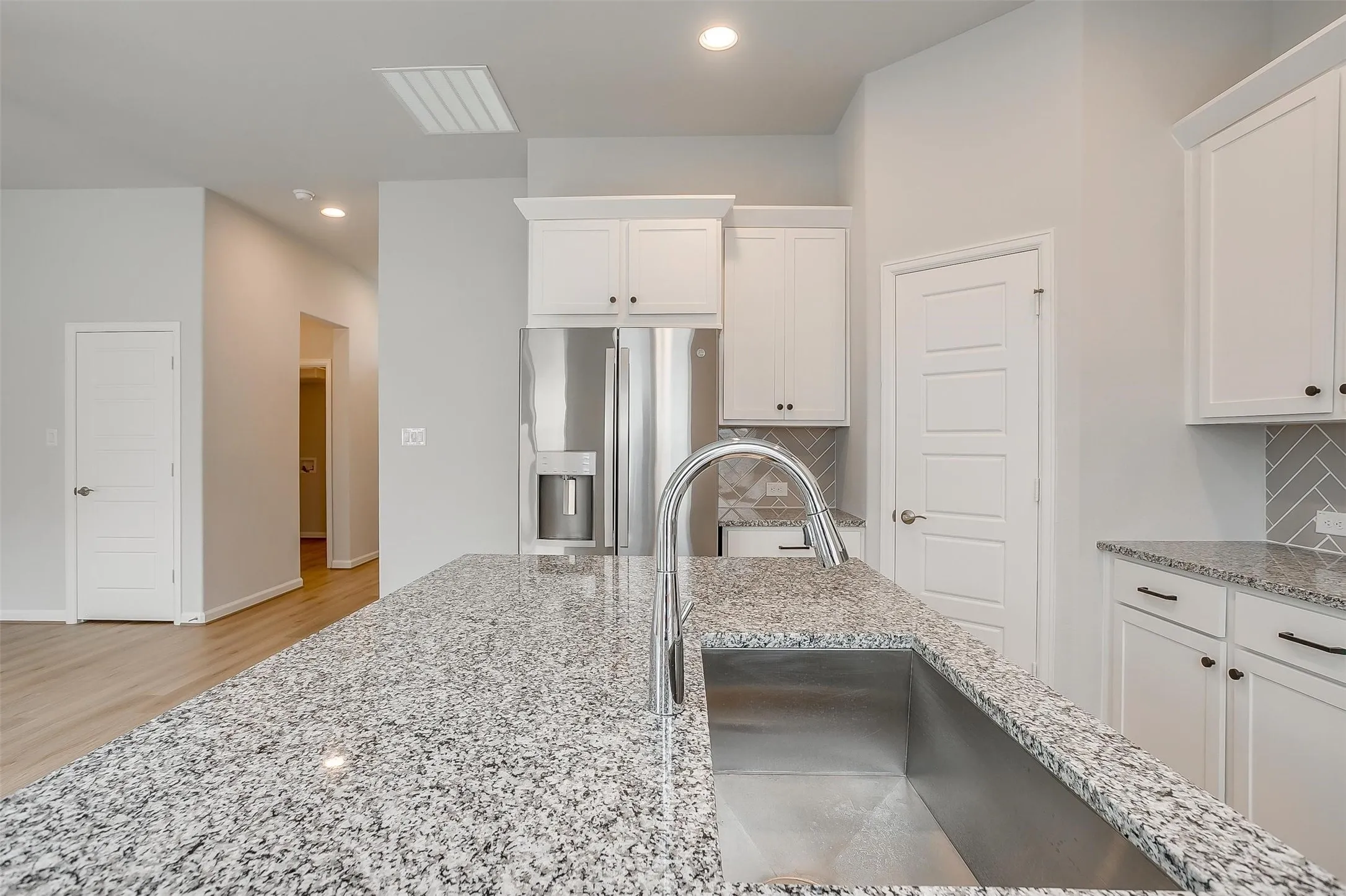 Single Family Residence For Rent in Tarrant County , 10512 Palmera Road, Fort Worth, Texas 76126, 2 Bedroom, 2 Bathroom, Garage spaces, 1,114 Sqft, built in 2025, Price $2,325, mls#21328831, Real Estate Agent in Fort Worth, Homes For Rent in Tarrant county, Homes For Rent in Fort Worth, Realtor in Fort Worth Texas, Real Estate Brokerage Independent Realty Texas, Luminita Cordes Realtor