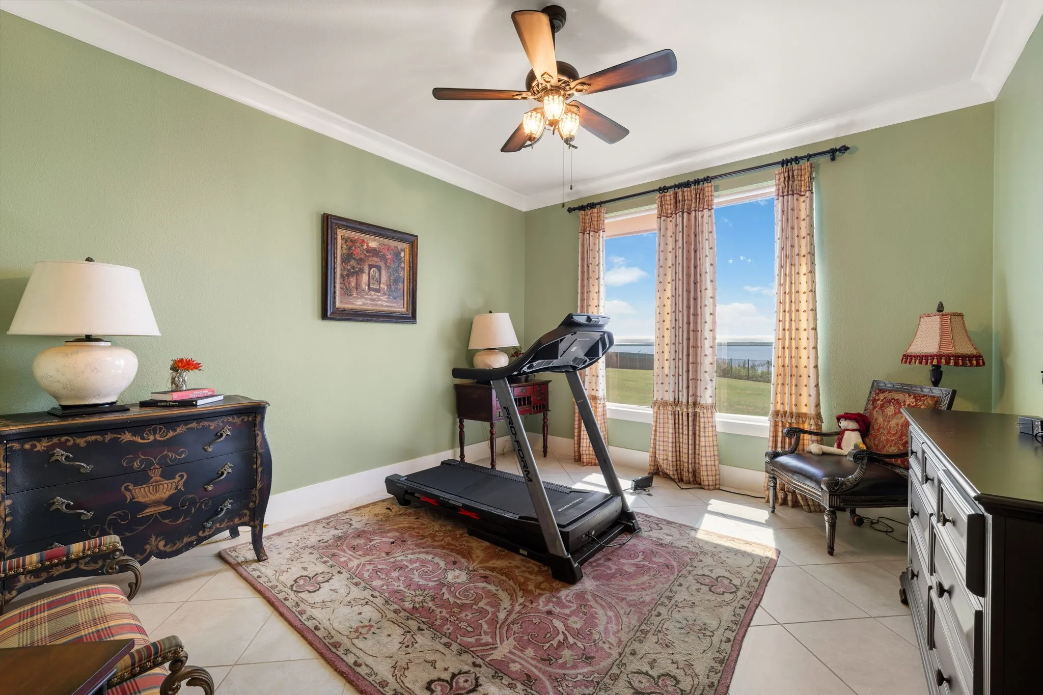 Single Family Residence For Sale in Kaufman County , 18144 Lakefront Court, Forney, Texas 75126, 4 Bedroom, 5 Bathroom, 2 Garage spaces, 2,991 Sqft, built in 2019, mls#21355715, Real Estate Agent in Forney, Homes For Sale in Kaufman county, Homes For Sale in Forney, Realtor in Forney Texas, Real Estate Brokerage Independent Realty Texas, Luminita Cordes Realtor