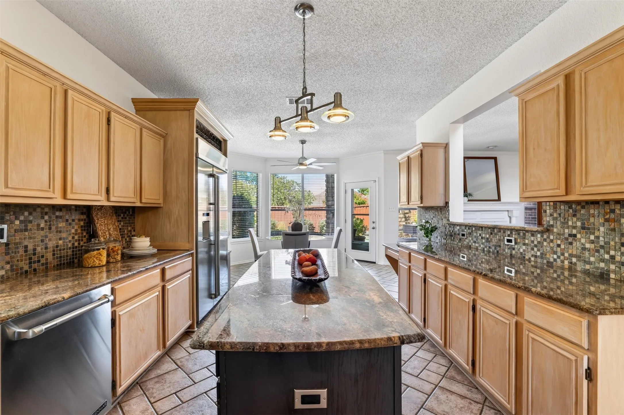 Single Family Residence For Sale in Denton County , 1413 Springaire Lane, Lewisville, Texas 75077, 4 Bedroom, 3 Bathroom, 2 Garage spaces, 3,018 Sqft, built in 1995, mls#21356795, Real Estate Agent in Lewisville, Homes For Sale in Denton county, Homes For Sale in Lewisville, Realtor in Lewisville Texas, Real Estate Brokerage Independent Realty Texas, Luminita Cordes Realtor