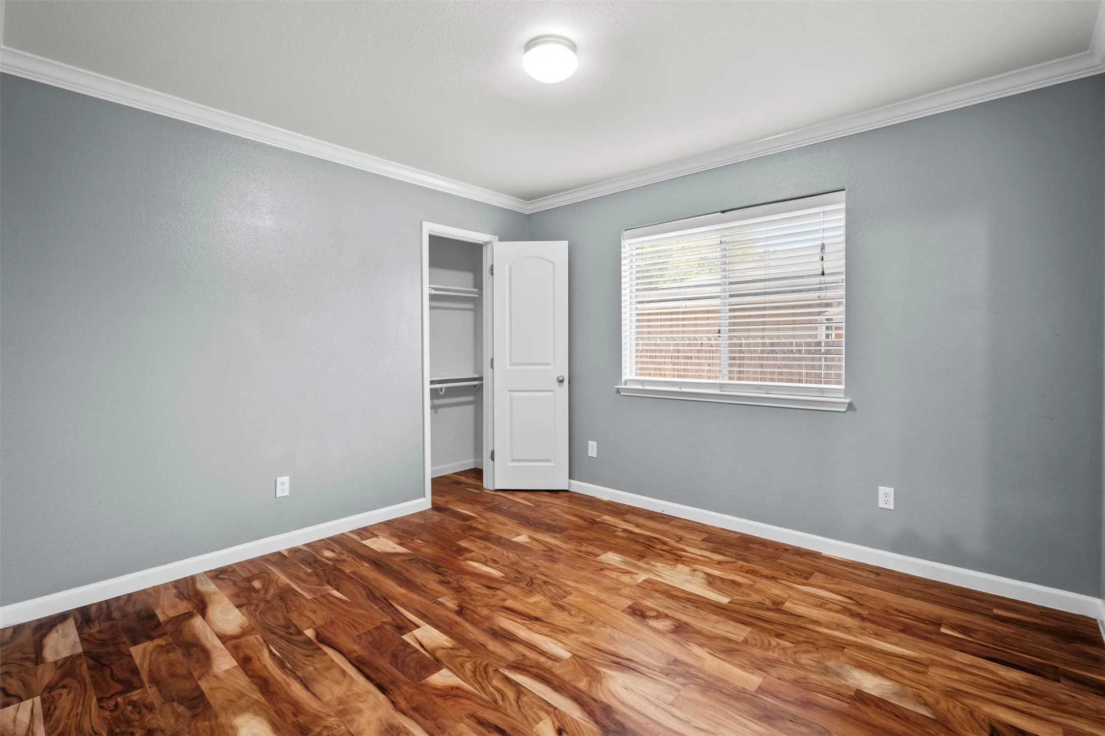 Single Family Residence For Sale in Dallas County , 1626 Canary Island Court, Dallas, Texas 75217, 3 Bedroom, 2 Bathroom, 2 Garage spaces, 1,457 Sqft, built in 2008, mls#21357297, Real Estate Agent in Dallas, Homes For Sale in Dallas county, Homes For Sale in Dallas, Realtor in Dallas Texas, Real Estate Brokerage Independent Realty Texas, Luminita Cordes Realtor