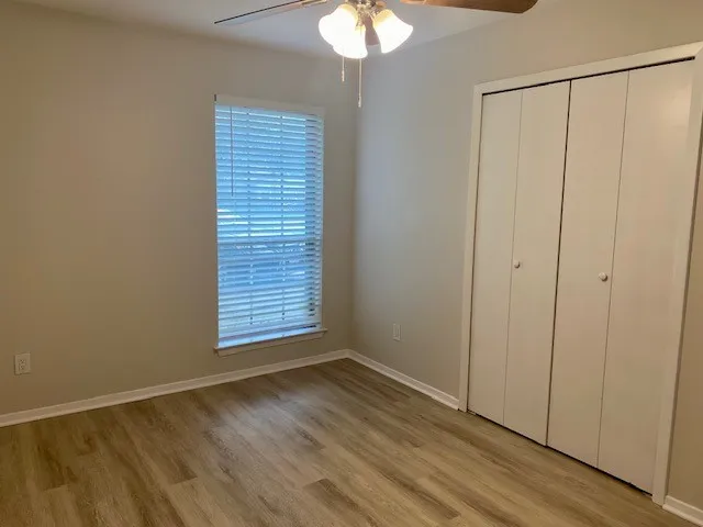 Single Family Residence For Rent in Tarrant County , 2714 Buffalo Drive, Arlington, Texas 76013, 3 Bedroom, 2 Bathroom, 2 Garage spaces, 1,224 Sqft, built in 1967, mls#21341279, Real Estate Agent in Arlington, Homes For Rent in Tarrant county, Homes For Rent in Arlington, Realtor in Arlington Texas, Real Estate Brokerage Independent Realty Texas, Luminita Cordes Realtor