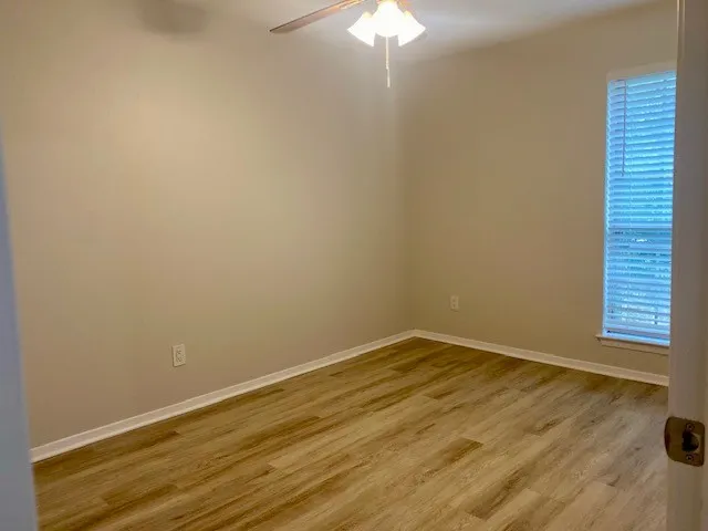 Single Family Residence For Rent in Tarrant County , 2714 Buffalo Drive, Arlington, Texas 76013, 3 Bedroom, 2 Bathroom, 2 Garage spaces, 1,224 Sqft, built in 1967, mls#21341279, Real Estate Agent in Arlington, Homes For Rent in Tarrant county, Homes For Rent in Arlington, Realtor in Arlington Texas, Real Estate Brokerage Independent Realty Texas, Luminita Cordes Realtor