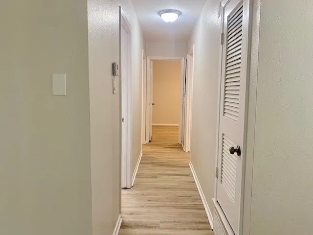 Single Family Residence For Rent in Tarrant County , 2714 Buffalo Drive, Arlington, Texas 76013, 3 Bedroom, 2 Bathroom, 2 Garage spaces, 1,224 Sqft, built in 1967, mls#21341279, Real Estate Agent in Arlington, Homes For Rent in Tarrant county, Homes For Rent in Arlington, Realtor in Arlington Texas, Real Estate Brokerage Independent Realty Texas, Luminita Cordes Realtor