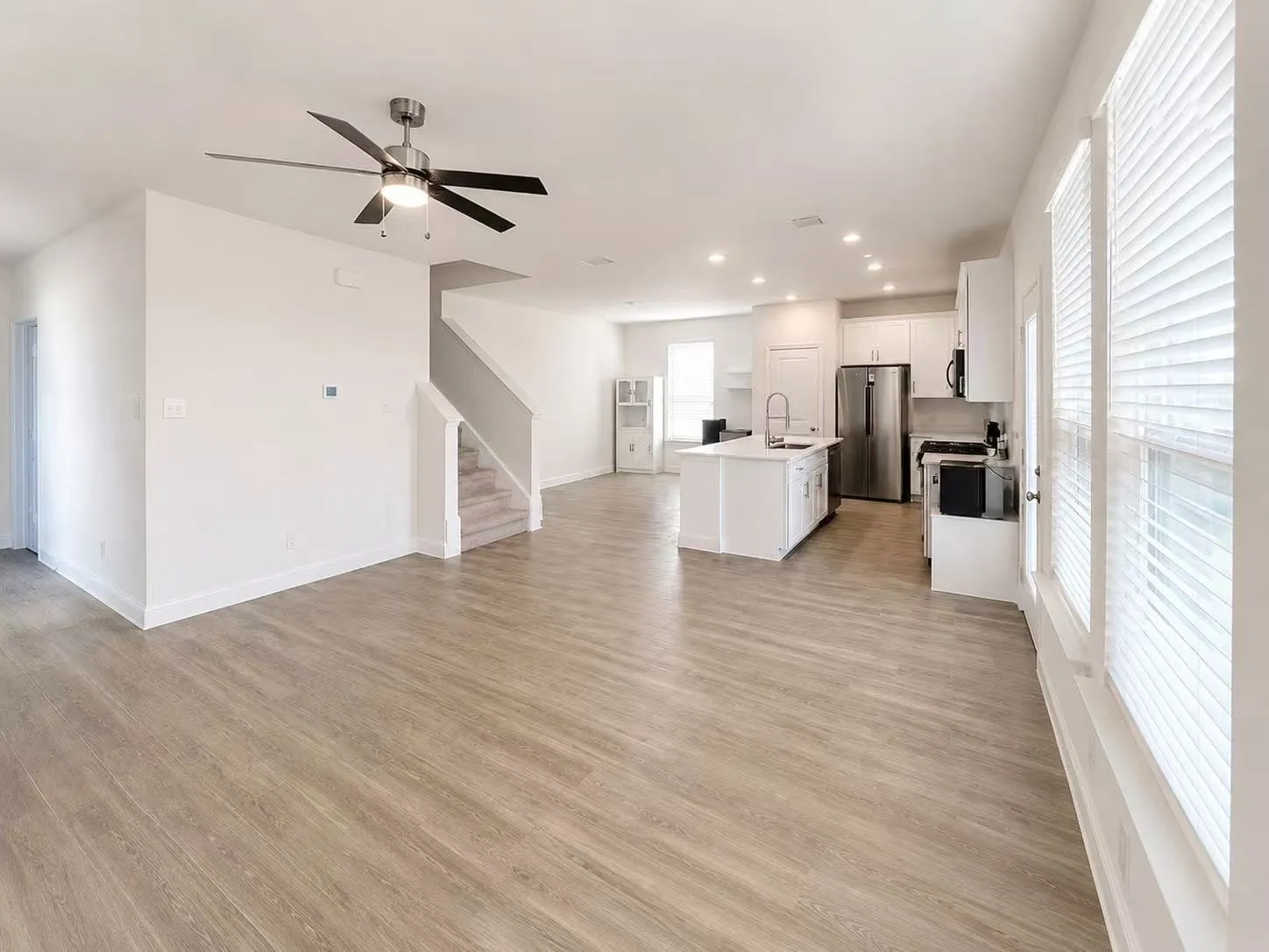 Single Family Residence For Rent in Kaufman County , 1328 Middlebrooks Drive, Forney, Texas 75126, 4 Bedroom, 3 Bathroom, 2 Garage spaces, 2,534 Sqft, built in 2024, mls#21356878, Real Estate Agent in Forney, Homes For Rent in Kaufman county, Homes For Rent in Forney, Realtor in Forney Texas, Real Estate Brokerage Independent Realty Texas, Luminita Cordes Realtor