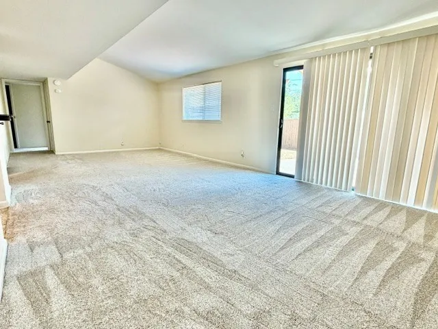Single Family Residence For Rent in Dallas County , 801 Kingswood Avenue, Richardson, Texas 75080, 4 Bedroom, 2 Bathroom, 2 Garage spaces, 1,553 Sqft, built in 1962, mls#21357308, Real Estate Agent in Richardson, Homes For Rent in Dallas county, Homes For Rent in Richardson, Realtor in Richardson Texas, Real Estate Brokerage Independent Realty Texas, Luminita Cordes Realtor