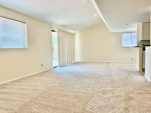 Single Family Residence For Rent in Dallas County , 801 Kingswood Avenue, Richardson, Texas 75080, 4 Bedroom, 2 Bathroom, 2 Garage spaces, 1,553 Sqft, built in 1962, mls#21357308, Real Estate Agent in Richardson, Homes For Rent in Dallas county, Homes For Rent in Richardson, Realtor in Richardson Texas, Real Estate Brokerage Independent Realty Texas, Luminita Cordes Realtor