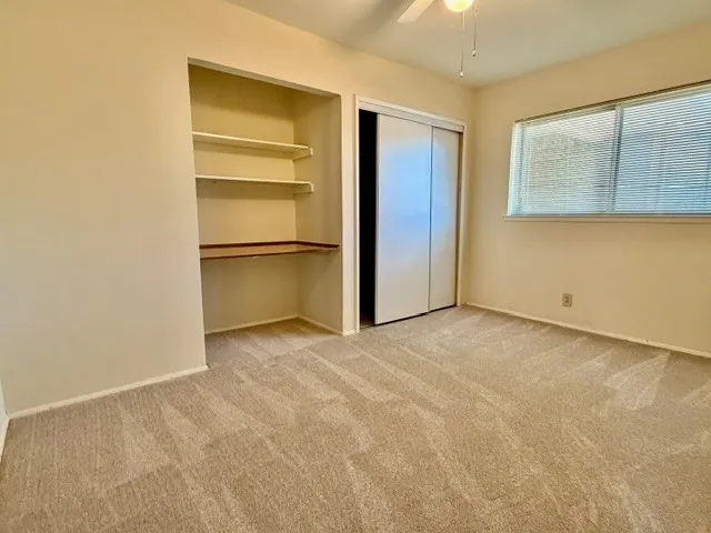 Single Family Residence For Rent in Dallas County , 801 Kingswood Avenue, Richardson, Texas 75080, 4 Bedroom, 2 Bathroom, 2 Garage spaces, 1,553 Sqft, built in 1962, mls#21357308, Real Estate Agent in Richardson, Homes For Rent in Dallas county, Homes For Rent in Richardson, Realtor in Richardson Texas, Real Estate Brokerage Independent Realty Texas, Luminita Cordes Realtor