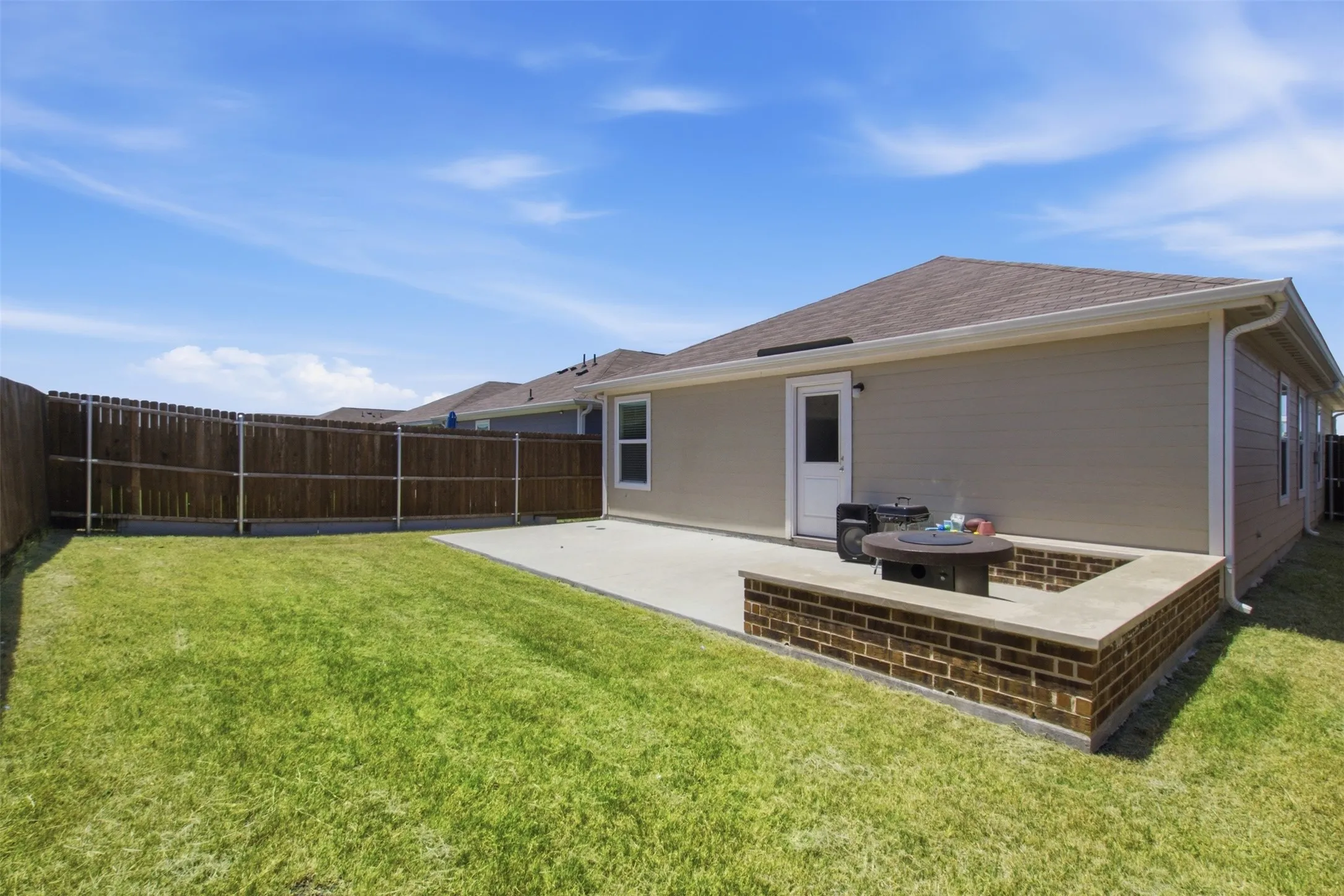 Single Family Residence For Sale in Collin County , 5907 Wedgemere Drive, Princeton, Texas 75407, 3 Bedroom, 2 Bathroom, 2 Garage spaces, 1,406 Sqft, built in 2022, Price $265,000, mls#21348235, Real Estate Agent in Princeton, Homes For Sale in Collin county, Homes For Sale in Princeton, Realtor in Princeton Texas, Real Estate Brokerage Independent Realty Texas, Luminita Cordes Realtor