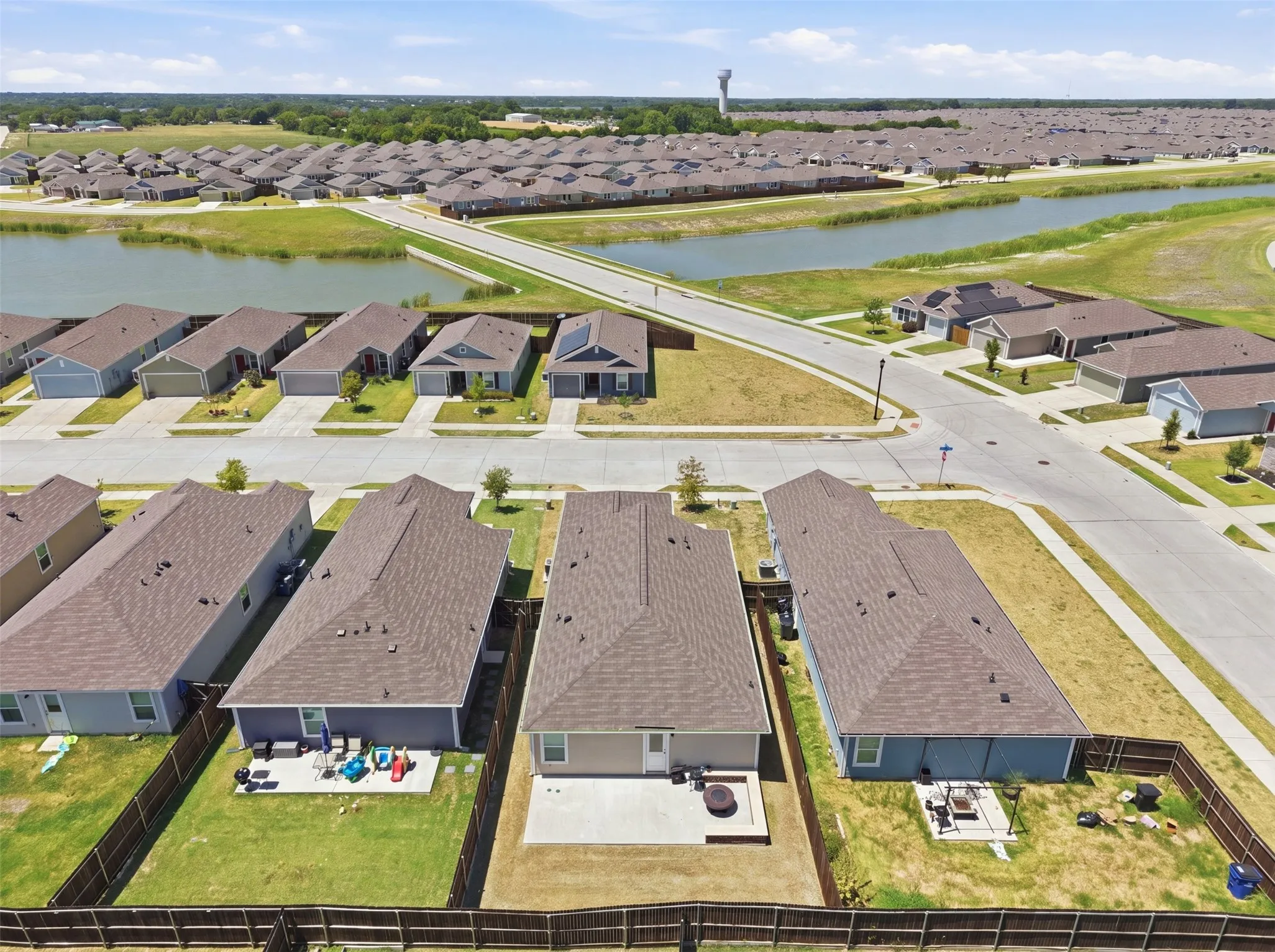 Single Family Residence For Sale in Collin County , 5907 Wedgemere Drive, Princeton, Texas 75407, 3 Bedroom, 2 Bathroom, 2 Garage spaces, 1,406 Sqft, built in 2022, Price $265,000, mls#21348235, Real Estate Agent in Princeton, Homes For Sale in Collin county, Homes For Sale in Princeton, Realtor in Princeton Texas, Real Estate Brokerage Independent Realty Texas, Luminita Cordes Realtor