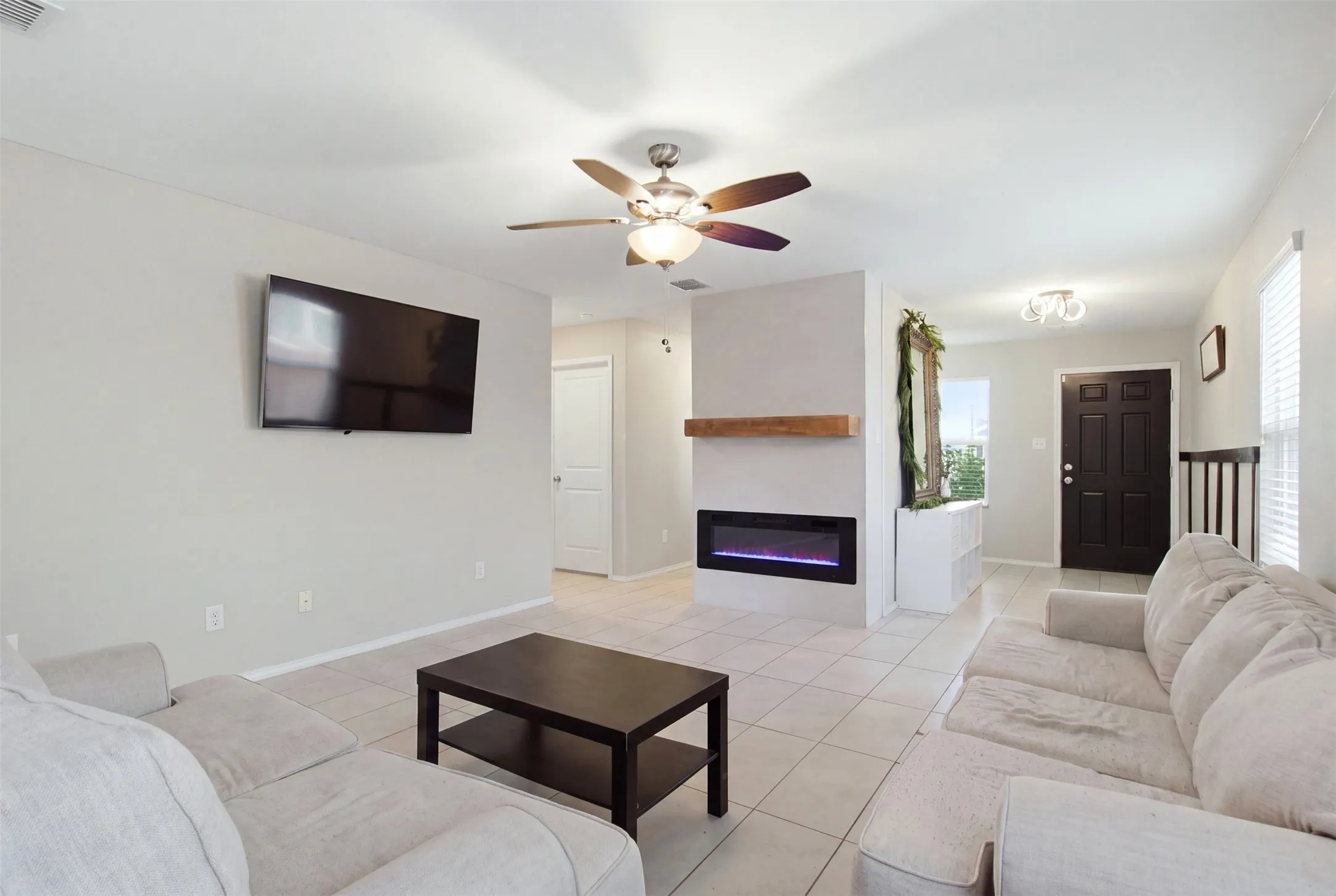 Single Family Residence For Sale in Collin County , 5907 Wedgemere Drive, Princeton, Texas 75407, 3 Bedroom, 2 Bathroom, 2 Garage spaces, 1,406 Sqft, built in 2022, Price $265,000, mls#21348235, Real Estate Agent in Princeton, Homes For Sale in Collin county, Homes For Sale in Princeton, Realtor in Princeton Texas, Real Estate Brokerage Independent Realty Texas, Luminita Cordes Realtor