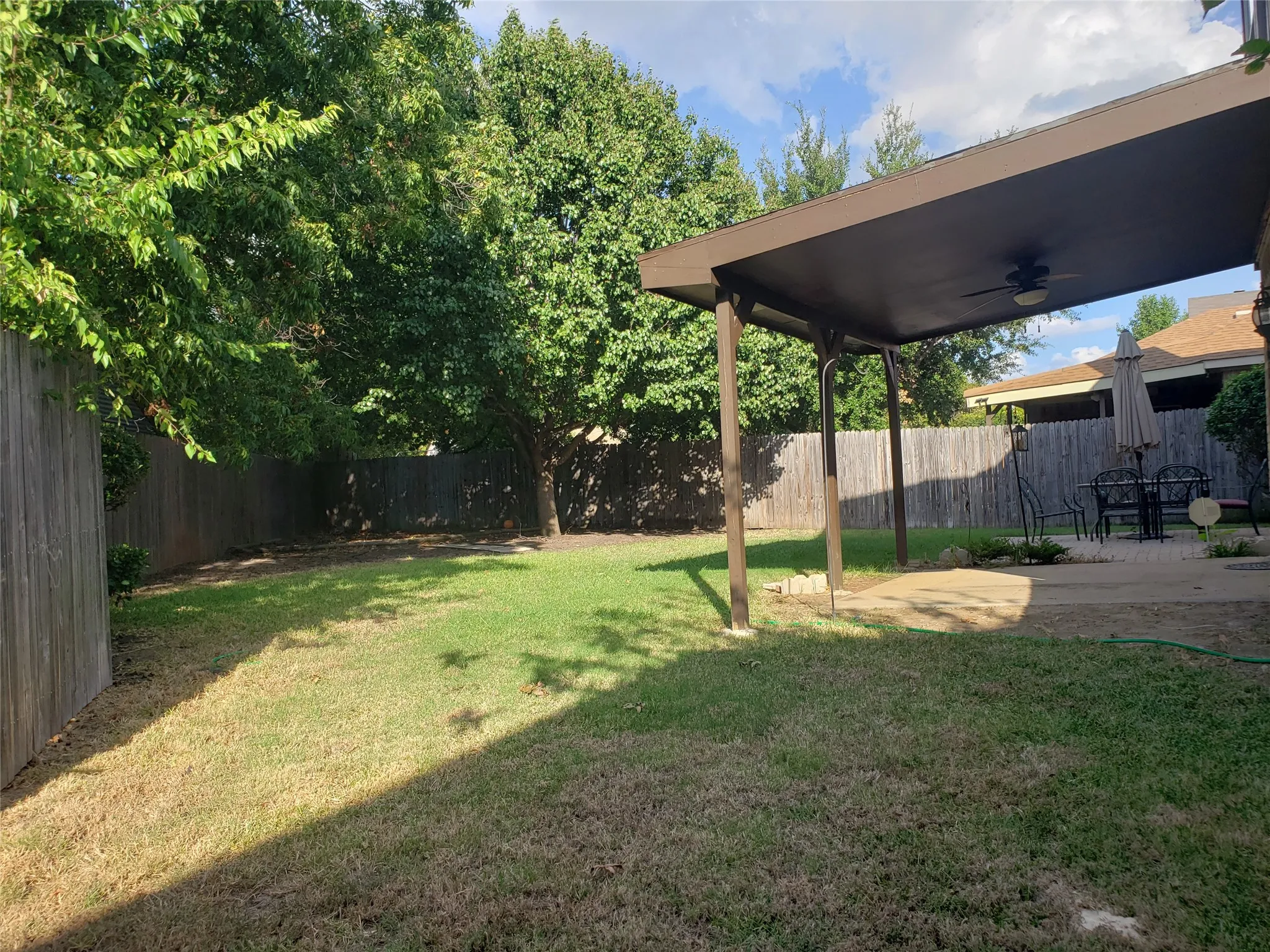 Single Family Residence For Rent in Tarrant County , 7009 Oconnor Street, Arlington, Texas 76002, 4 Bedroom, 3 Bathroom, Garage spaces, 3,292 Sqft, built in 2000, mls#21357314, Real Estate Agent in Arlington, Homes For Rent in Tarrant county, Homes For Rent in Arlington, Realtor in Arlington Texas, Real Estate Brokerage Independent Realty Texas, Luminita Cordes Realtor