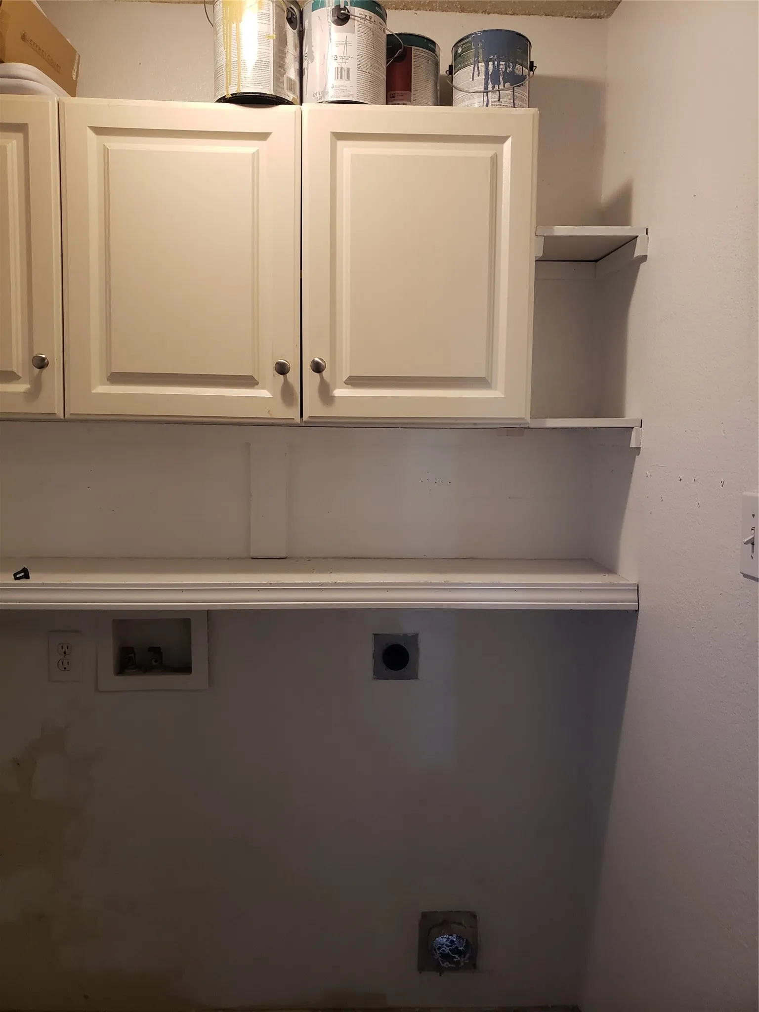 Single Family Residence For Rent in Tarrant County , 7009 Oconnor Street, Arlington, Texas 76002, 4 Bedroom, 3 Bathroom, Garage spaces, 3,292 Sqft, built in 2000, mls#21357314, Real Estate Agent in Arlington, Homes For Rent in Tarrant county, Homes For Rent in Arlington, Realtor in Arlington Texas, Real Estate Brokerage Independent Realty Texas, Luminita Cordes Realtor