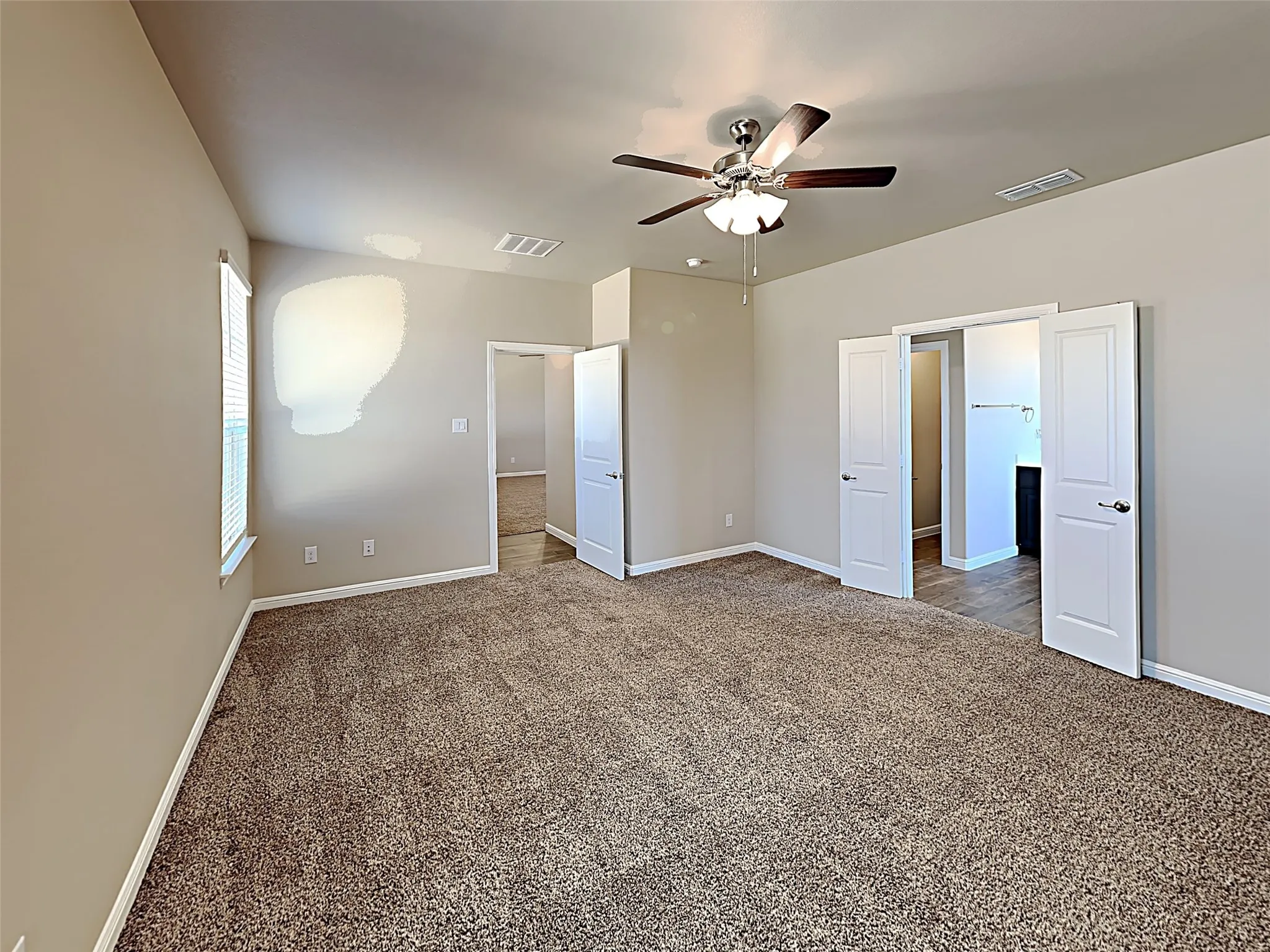Single Family Residence For Sale in Ellis County , 2606 Lavender Lane, Glenn Heights, Texas 75154, 3 Bedroom, 2 Bathroom, 2 Garage spaces, 2,207 Sqft, built in 2019, mls#21357321, Real Estate Agent in Glenn Heights, Homes For Sale in Ellis county, Homes For Sale in Glenn Heights, Realtor in Glenn Heights Texas, Real Estate Brokerage Independent Realty Texas, Luminita Cordes Realtor